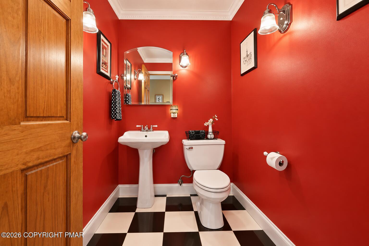 233 Sawmill Road Property Photo 34