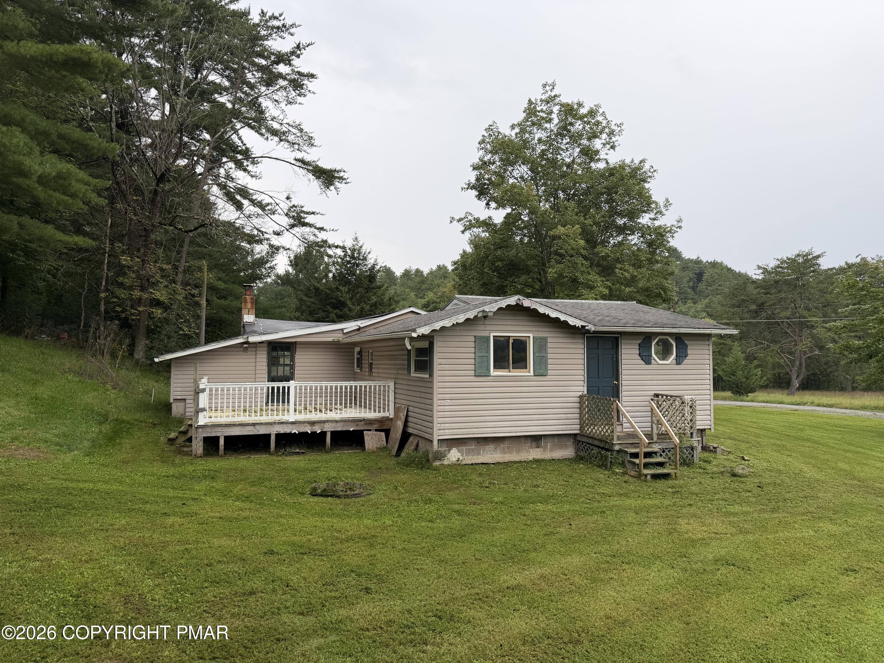122 Horseshoe Lane Property Photo 3