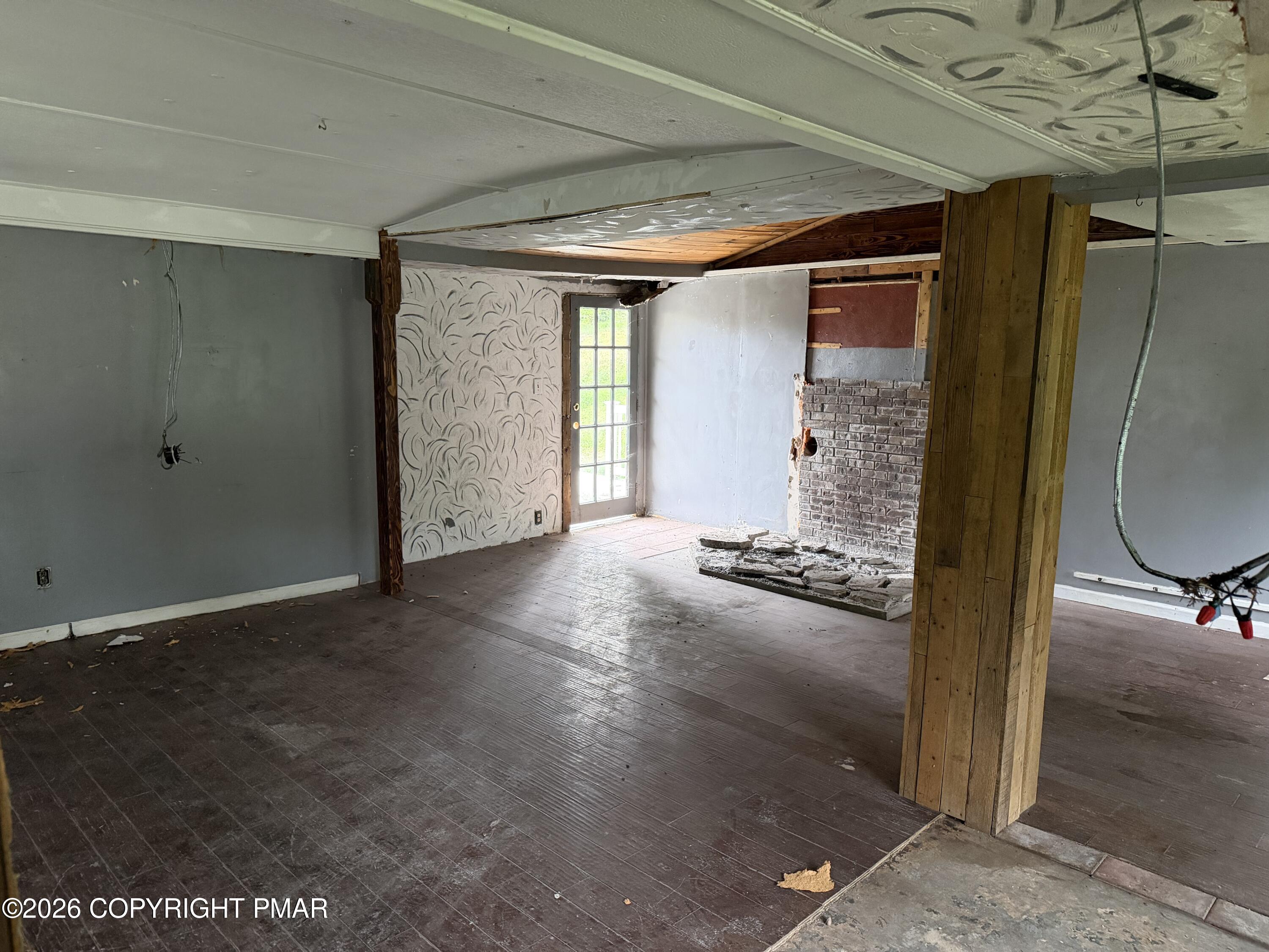 122 Horseshoe Lane Property Photo 9