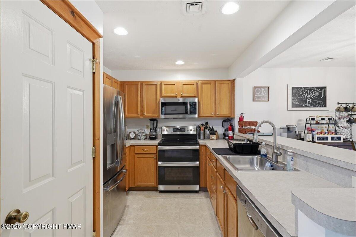 2231 Camelback Drive Property Photo 15
