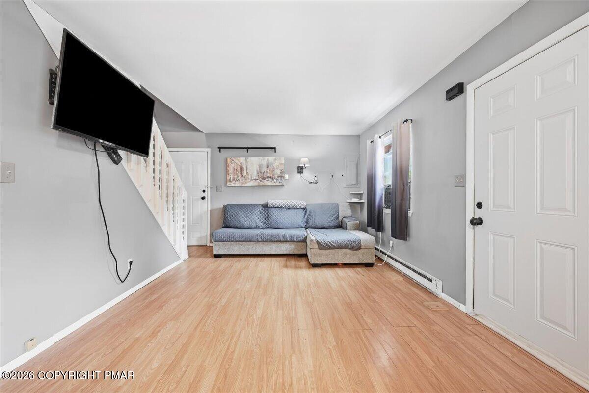 593 Country Place Drive Property Photo 11