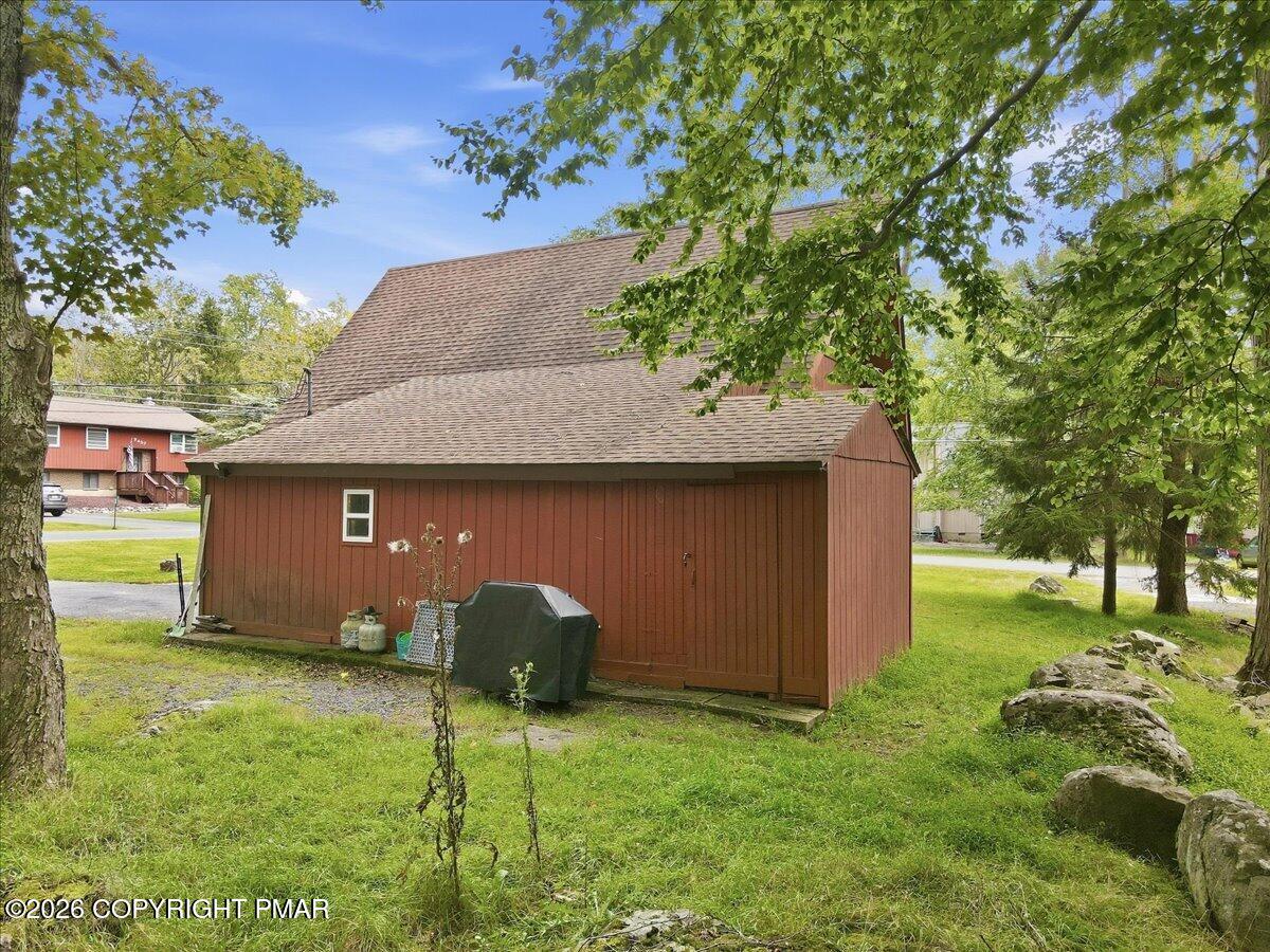 593 Country Place Drive Property Photo 53