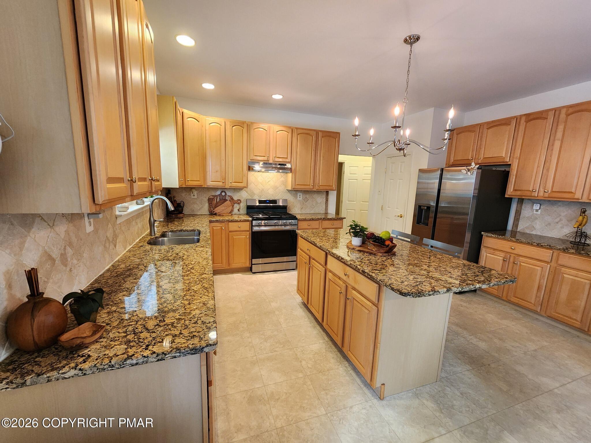 2347 Snapdragon Point Property Photo 19