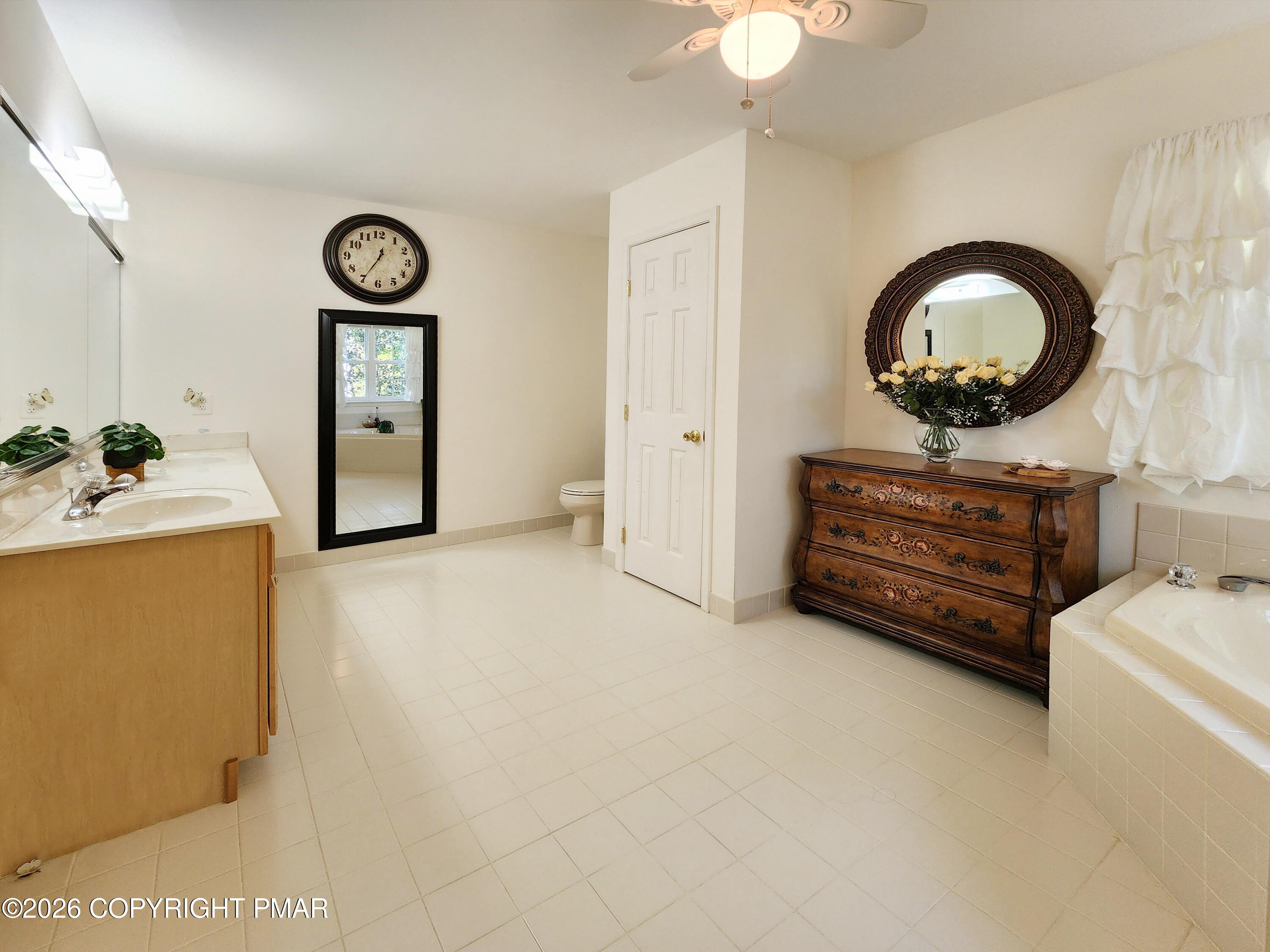 2347 Snapdragon Point Property Photo 27