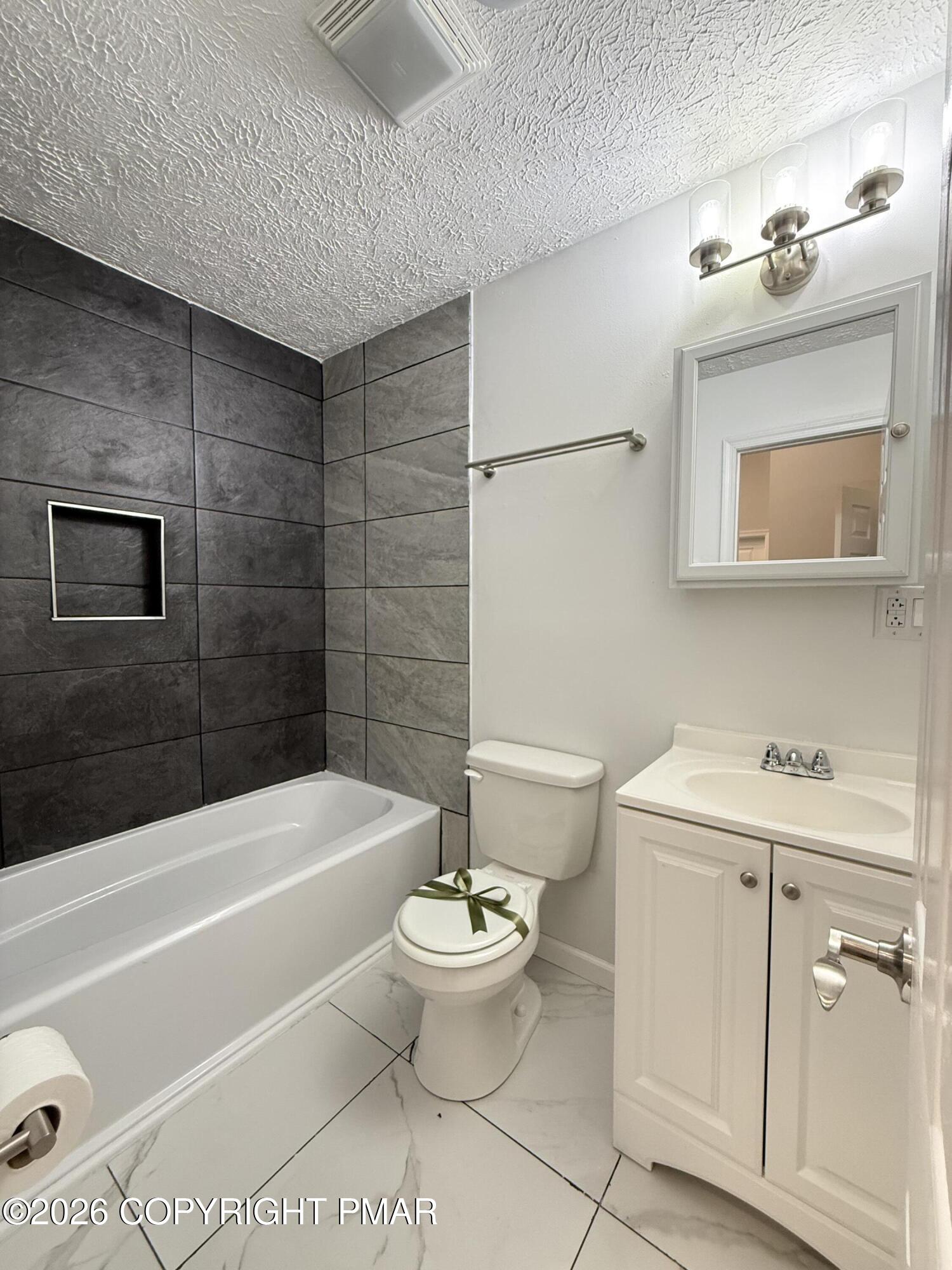 2914 Fairhaven Drive Property Photo 25