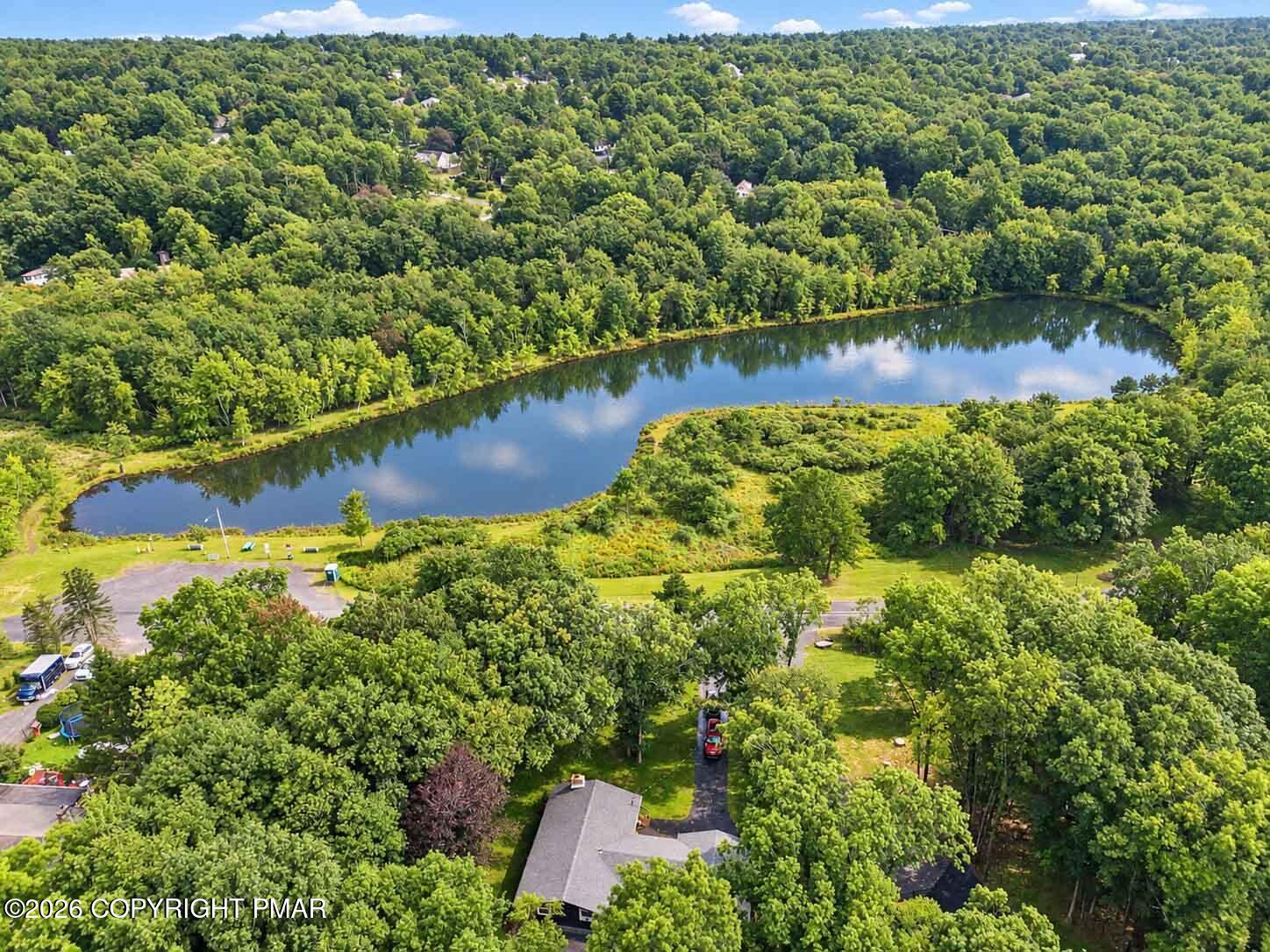 281 N Shore Drive Property Photo 11