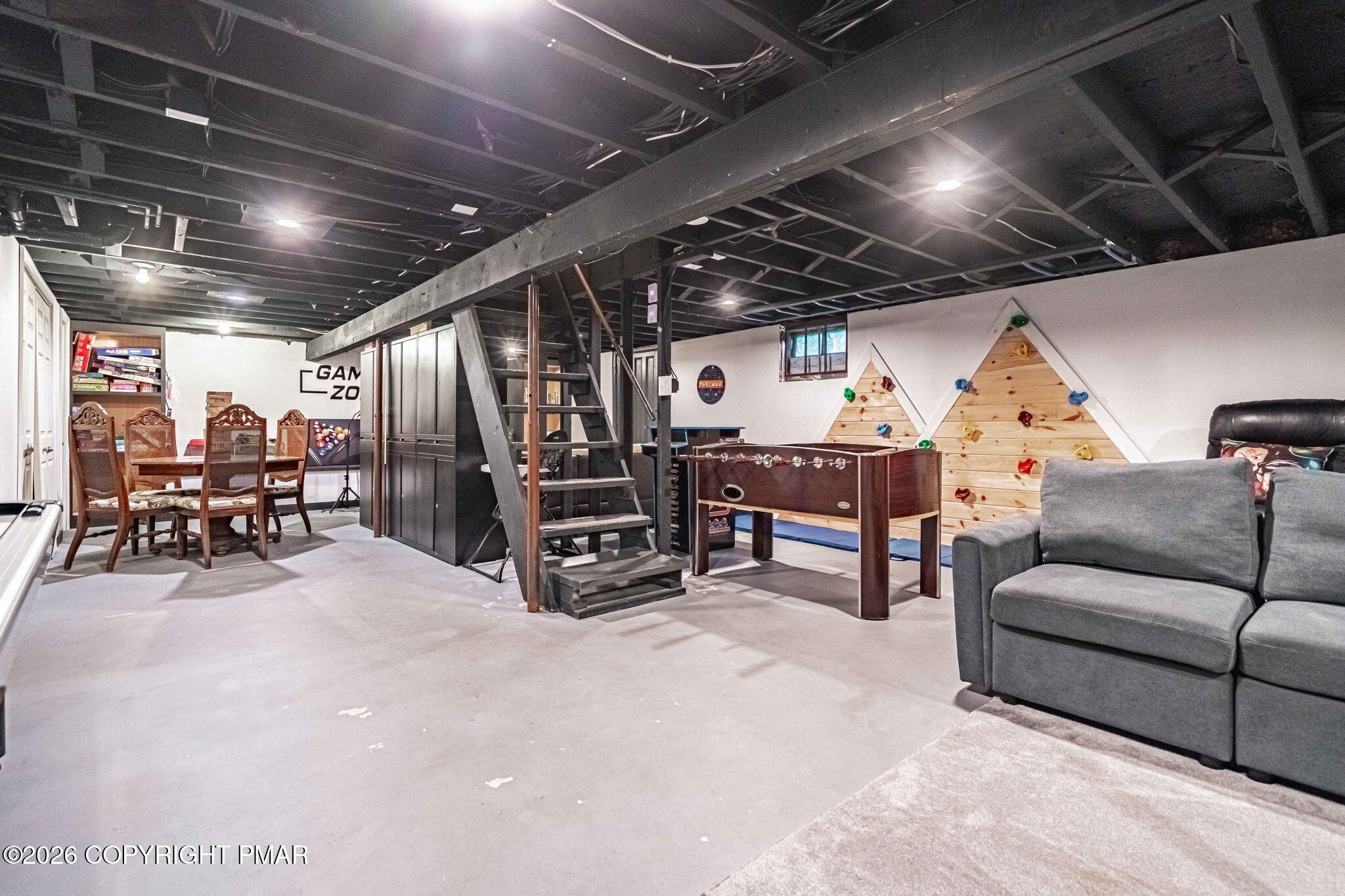 281 N Shore Drive Property Photo 34