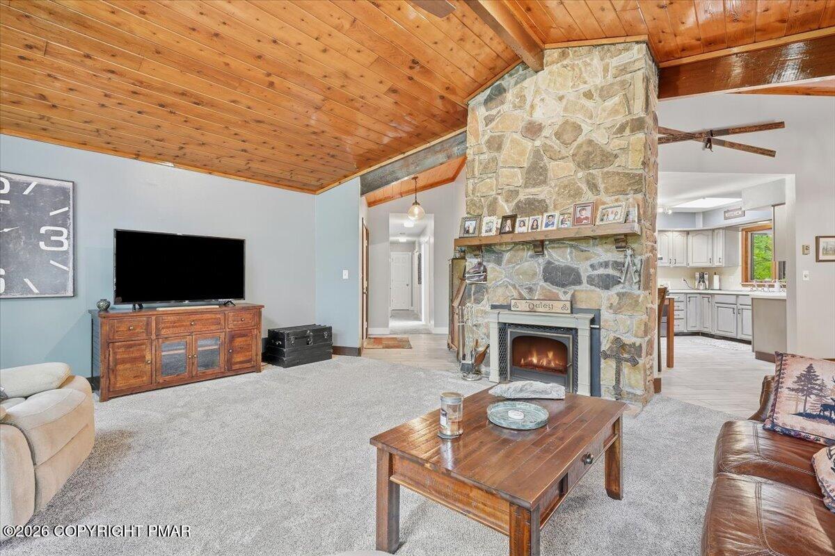 33 Estates Drive Property Photo 8