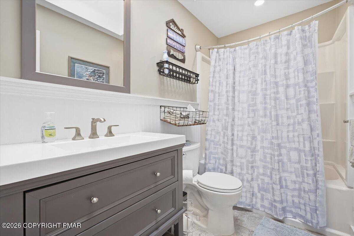 33 Estates Drive Property Photo 28