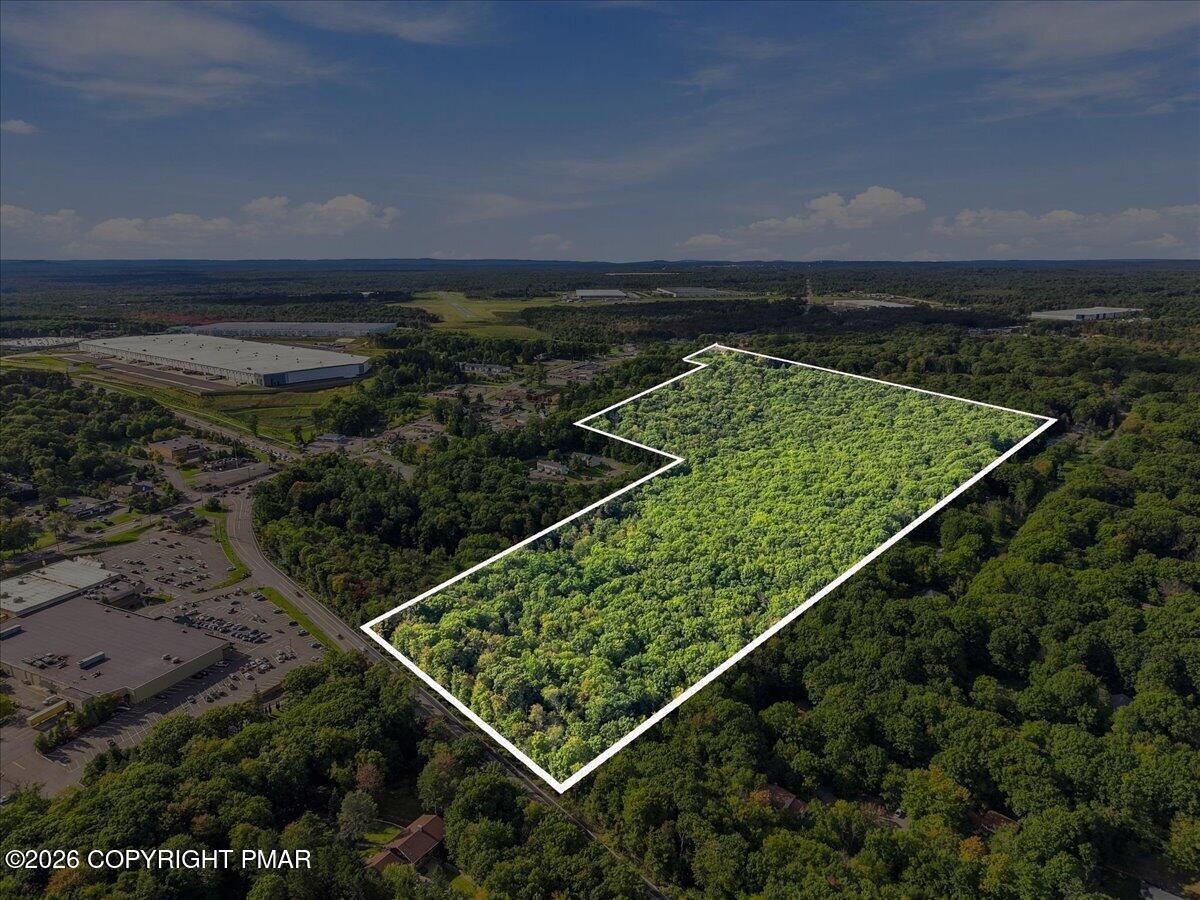 Rte 940 Property Photo 2