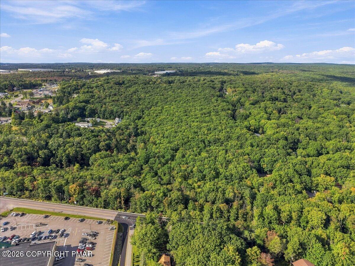 Rte 940 Property Photo 9