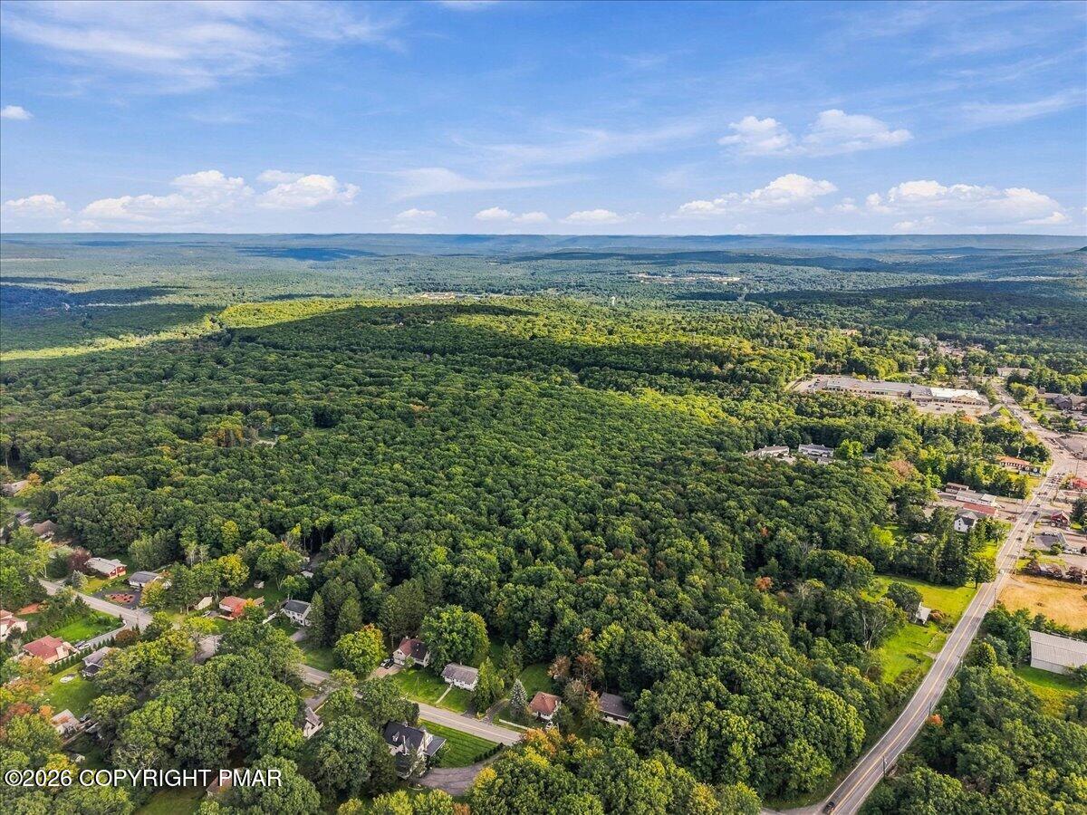 Rte 940 Property Photo 12