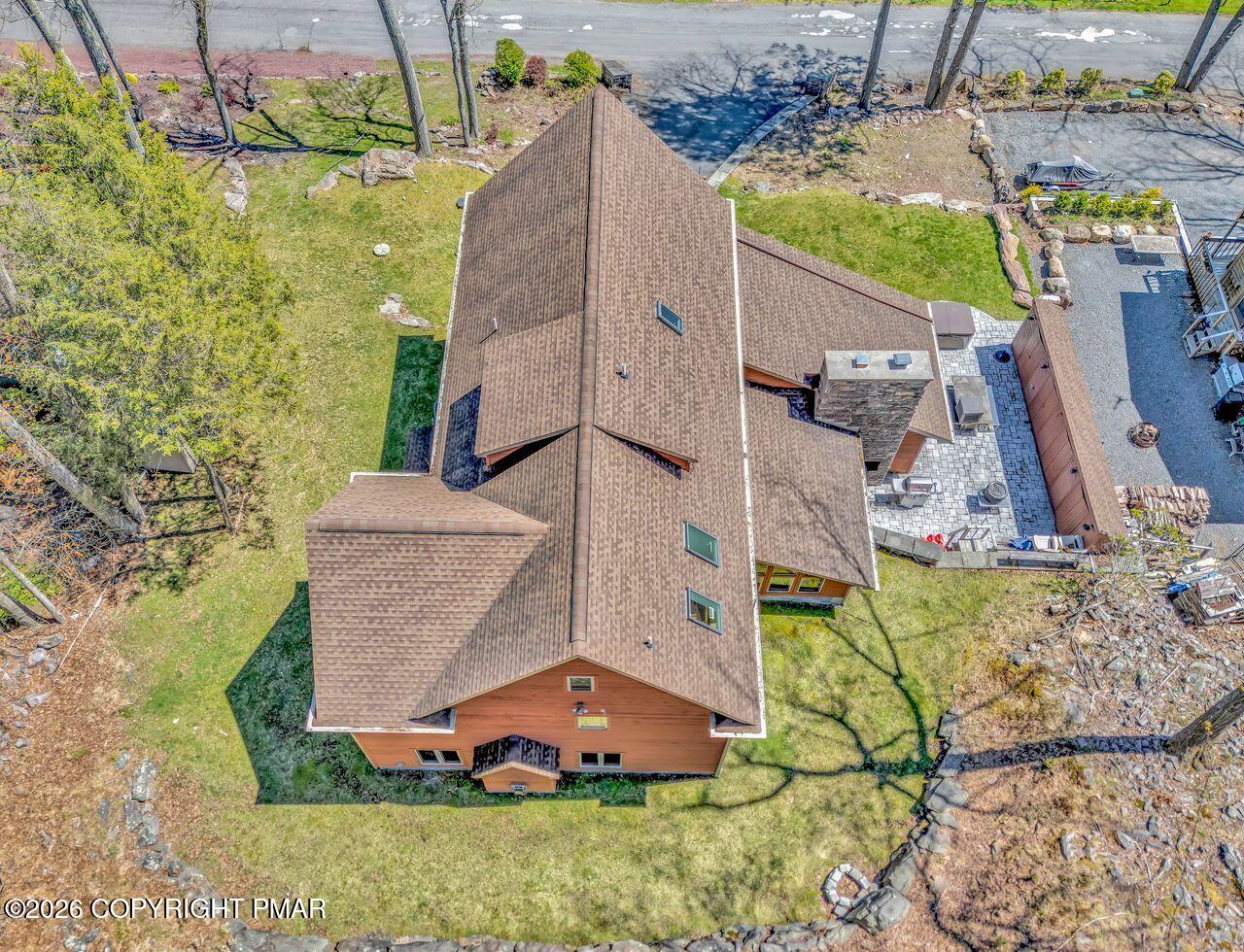 71 Lake Drive Property Photo 3