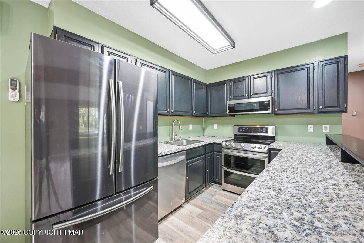 2318 Burntwood Drive Property Photo 20