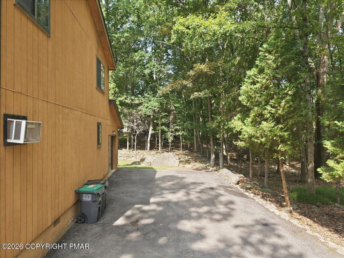 2318 Burntwood Drive Property Photo 67