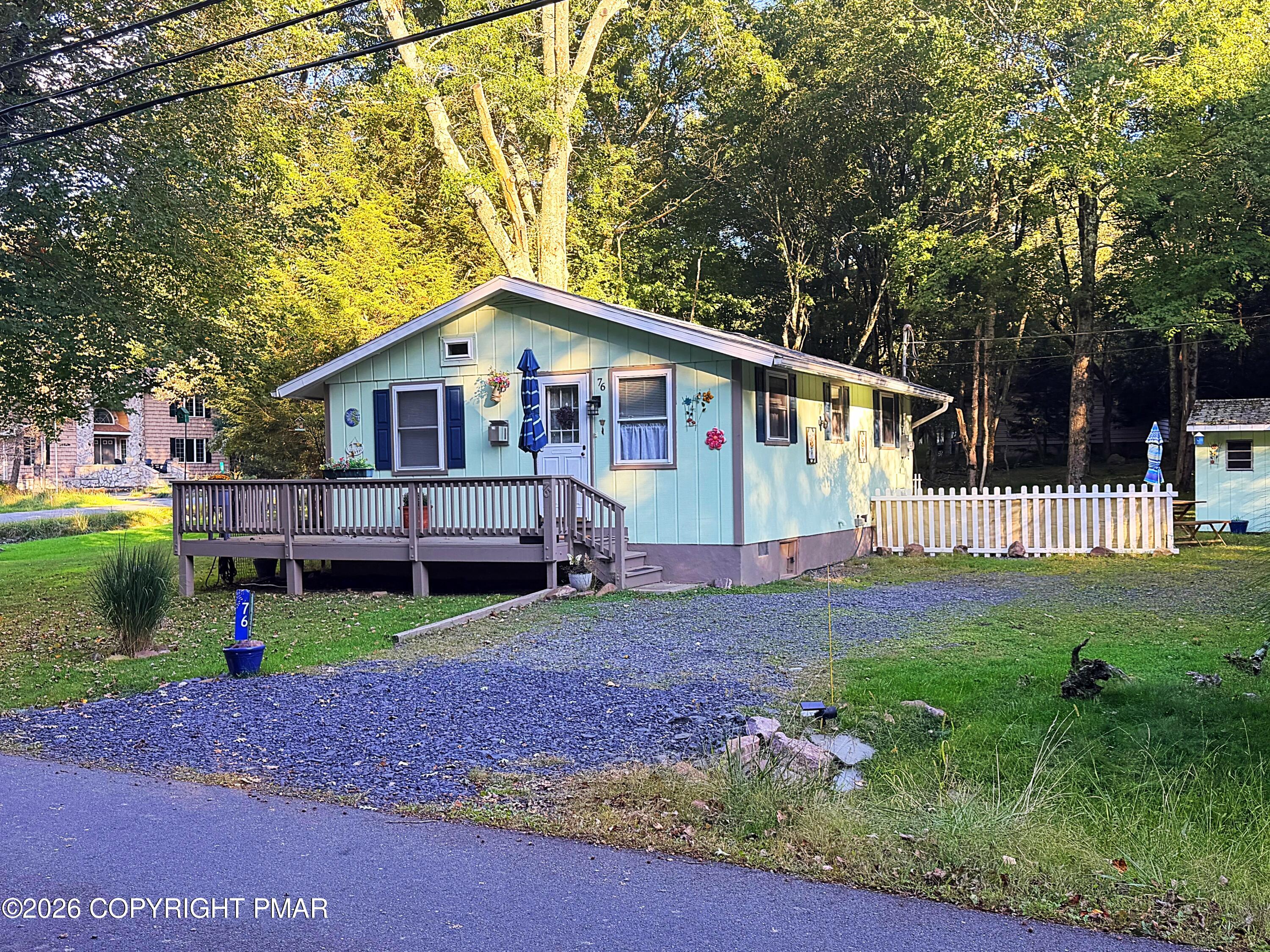 76 Woodland Road Property Photo 2