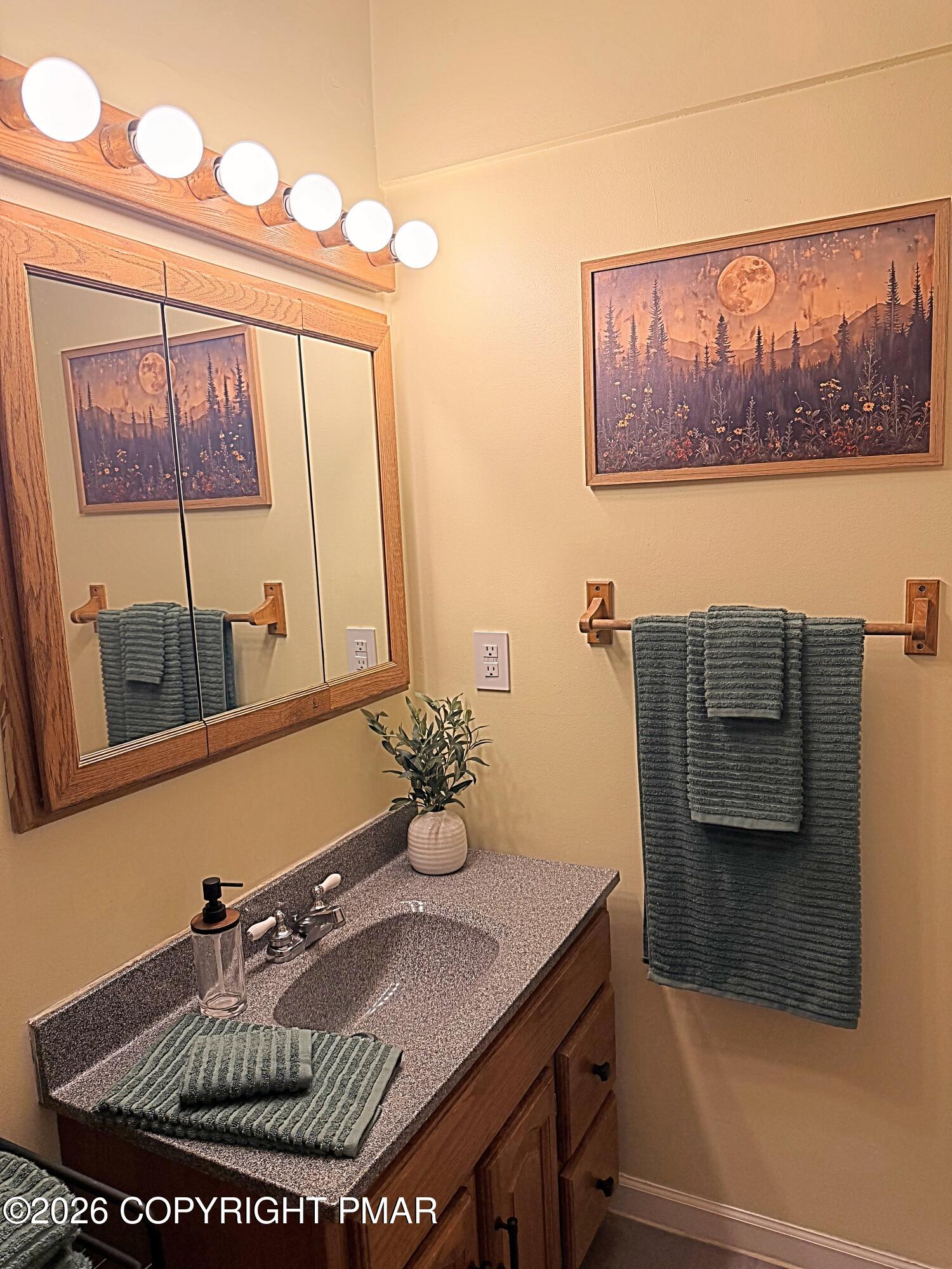 76 Woodland Road Property Photo 15