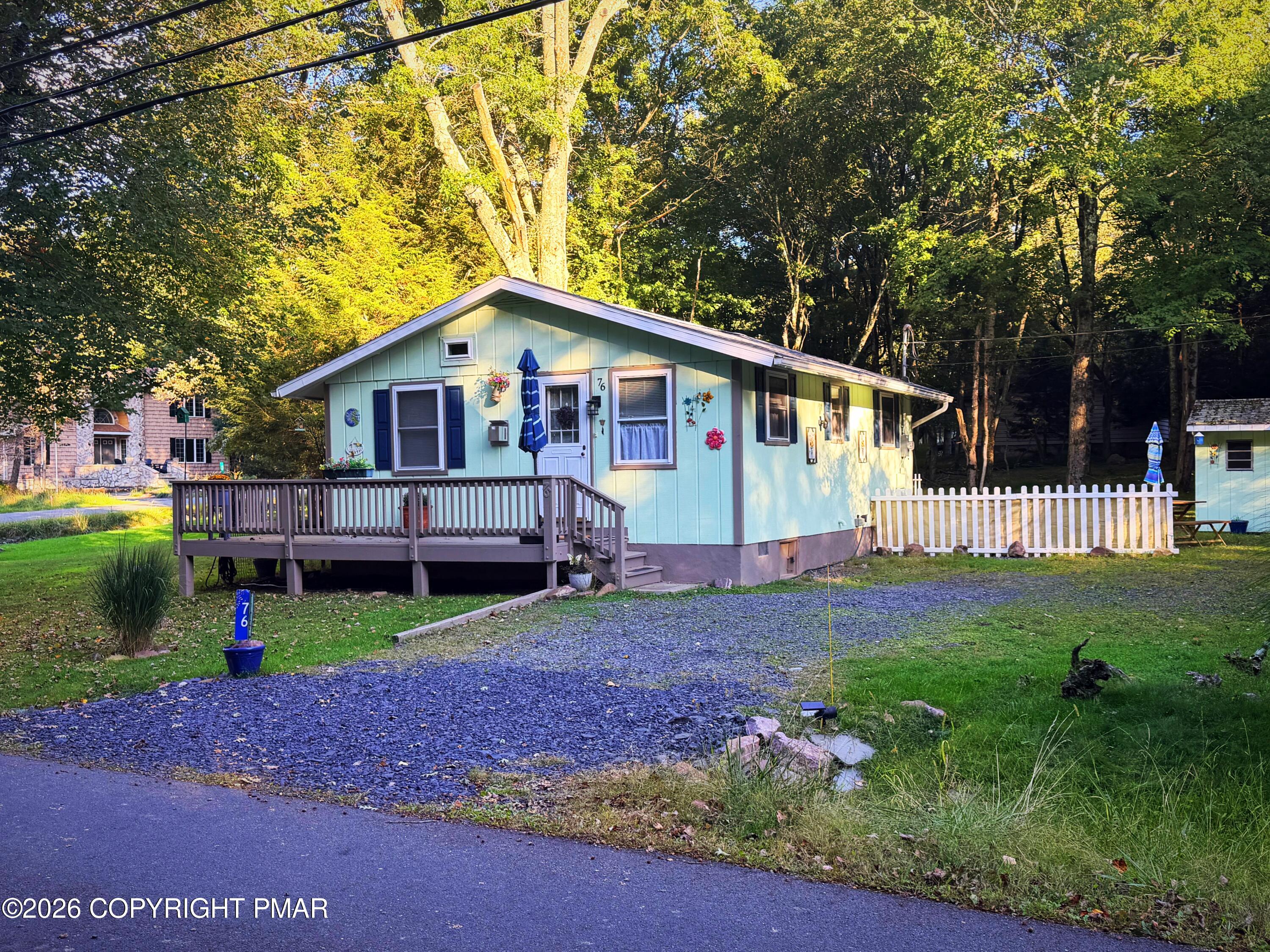 76 Woodland Road Property Photo 17