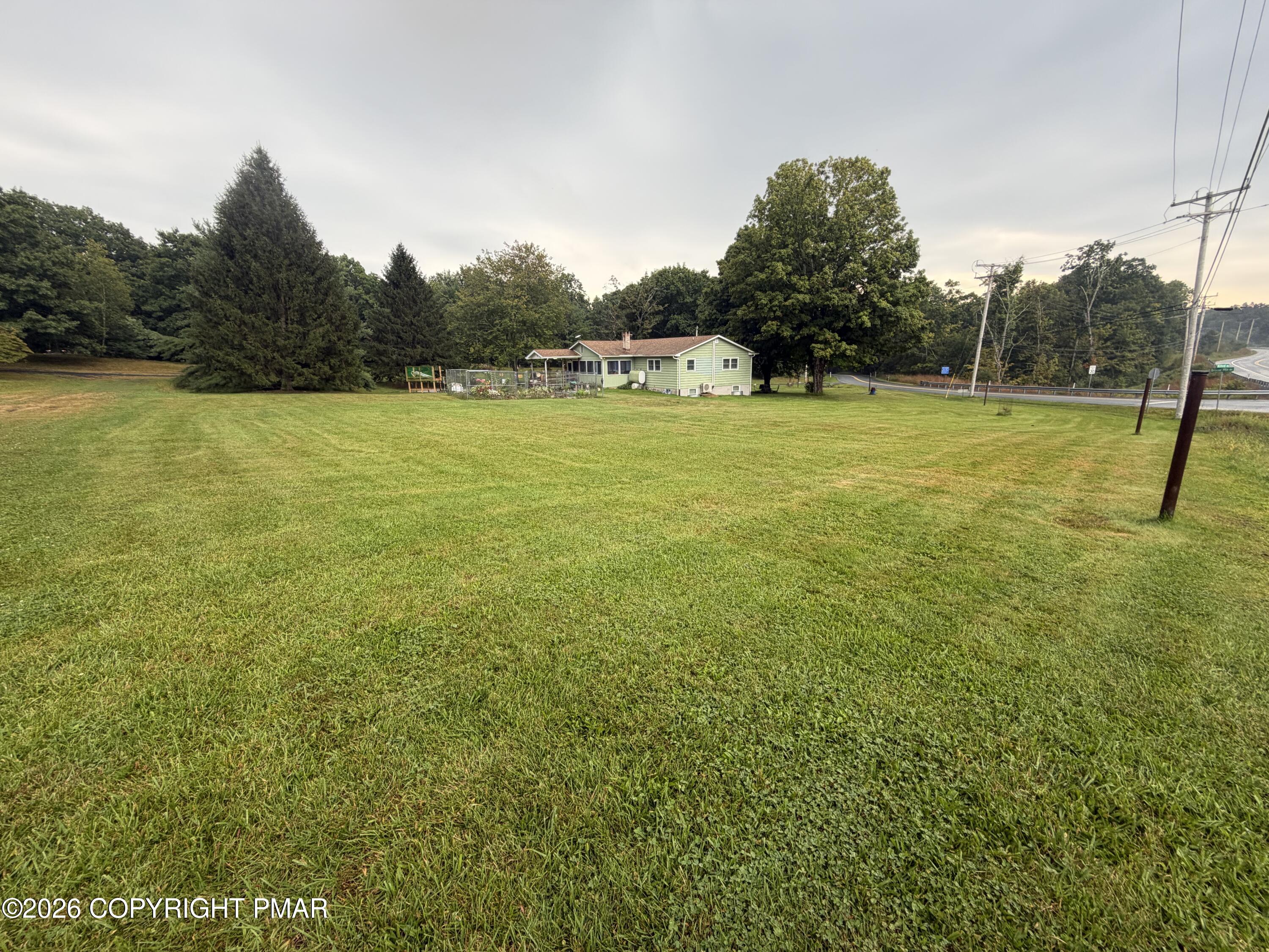 458 Briscoe Mountain Road Property Photo 11