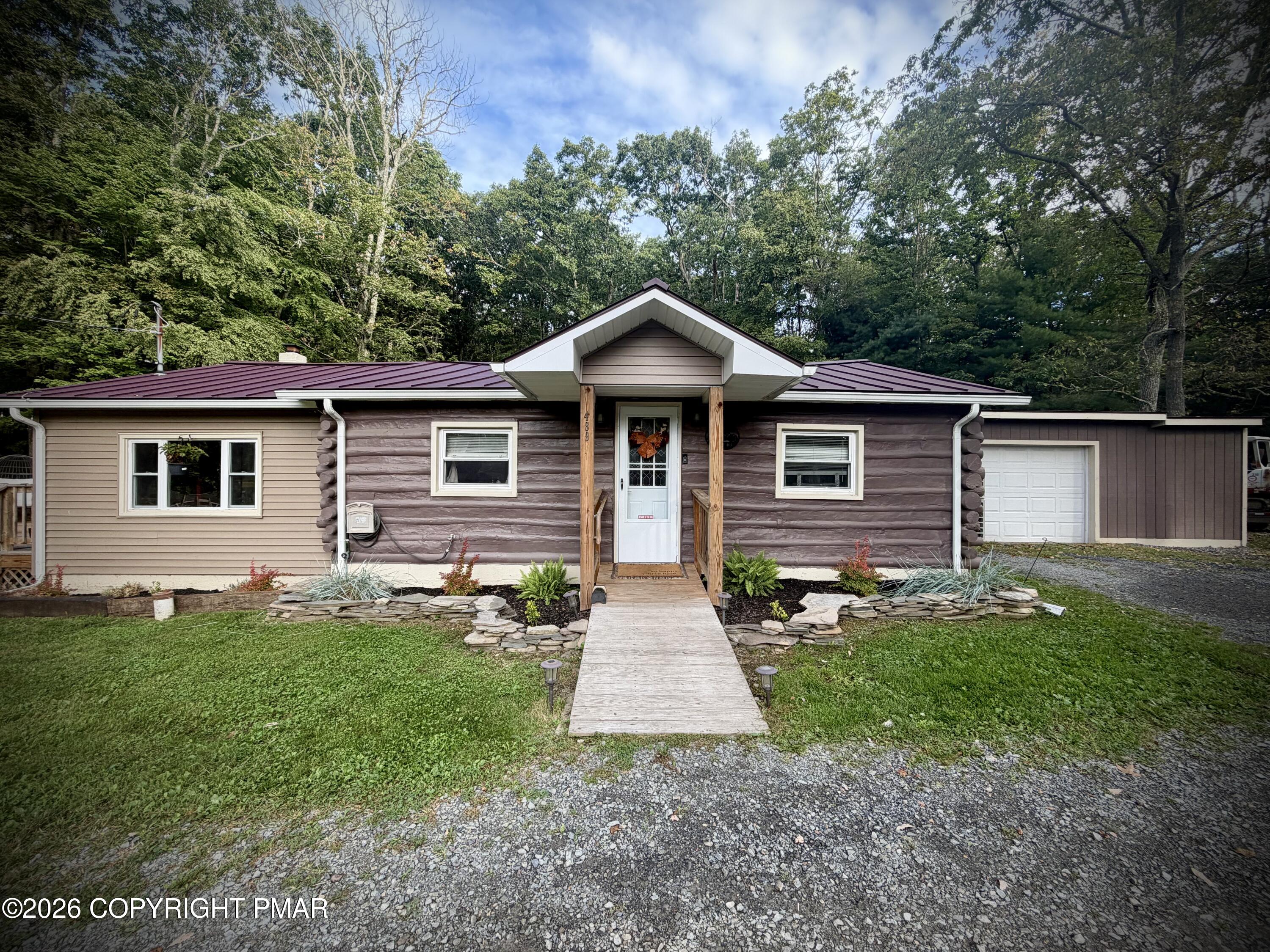 489 Wooddale Road Property Photo 1