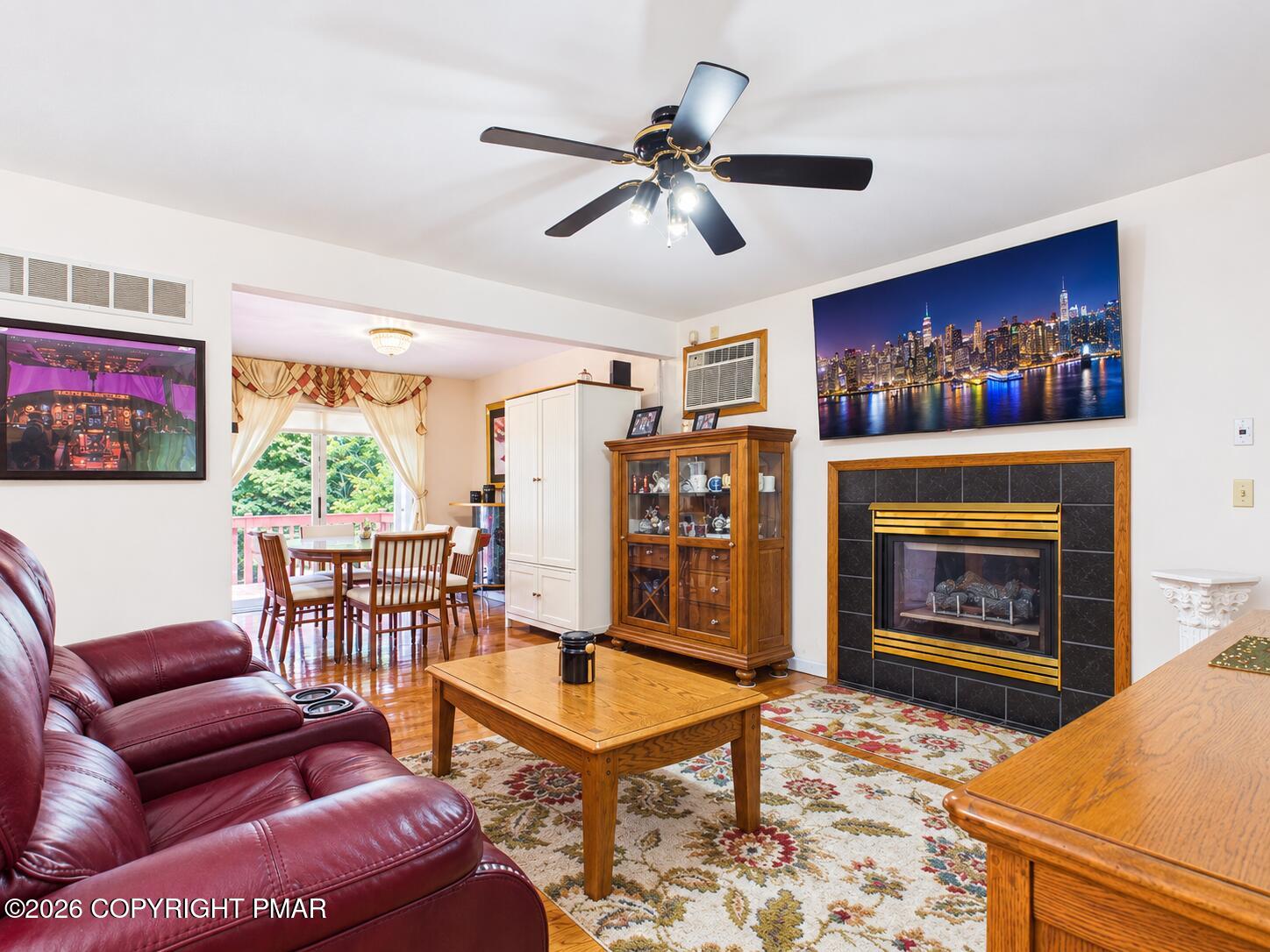 5064 Carol Terrace Property Photo 14