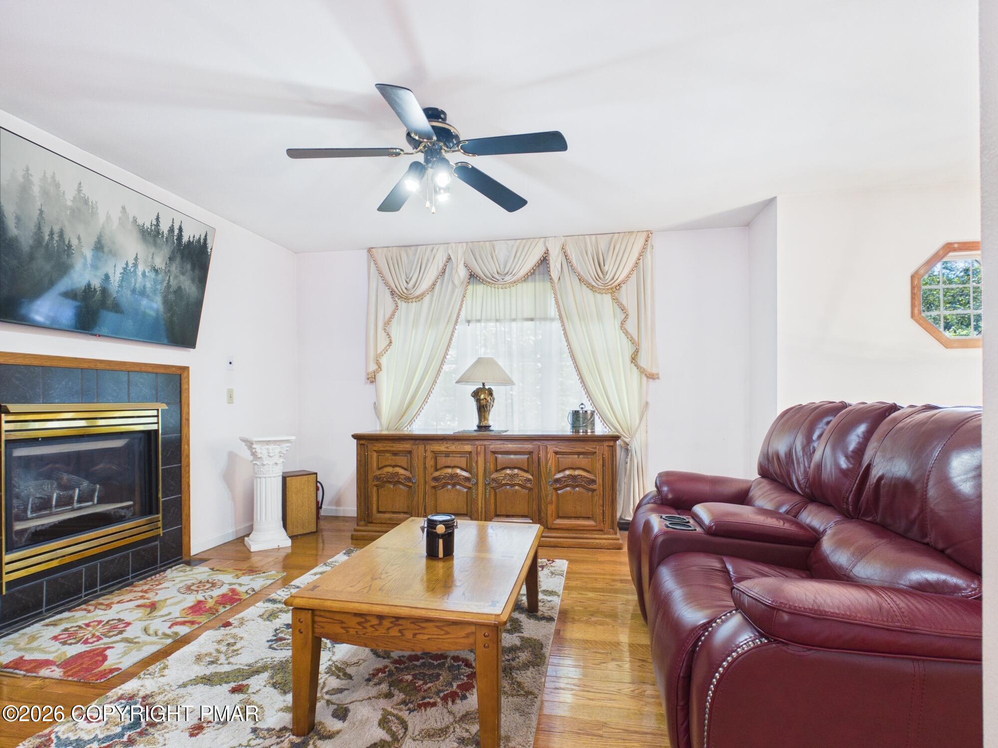 5064 Carol Terrace Property Photo 15
