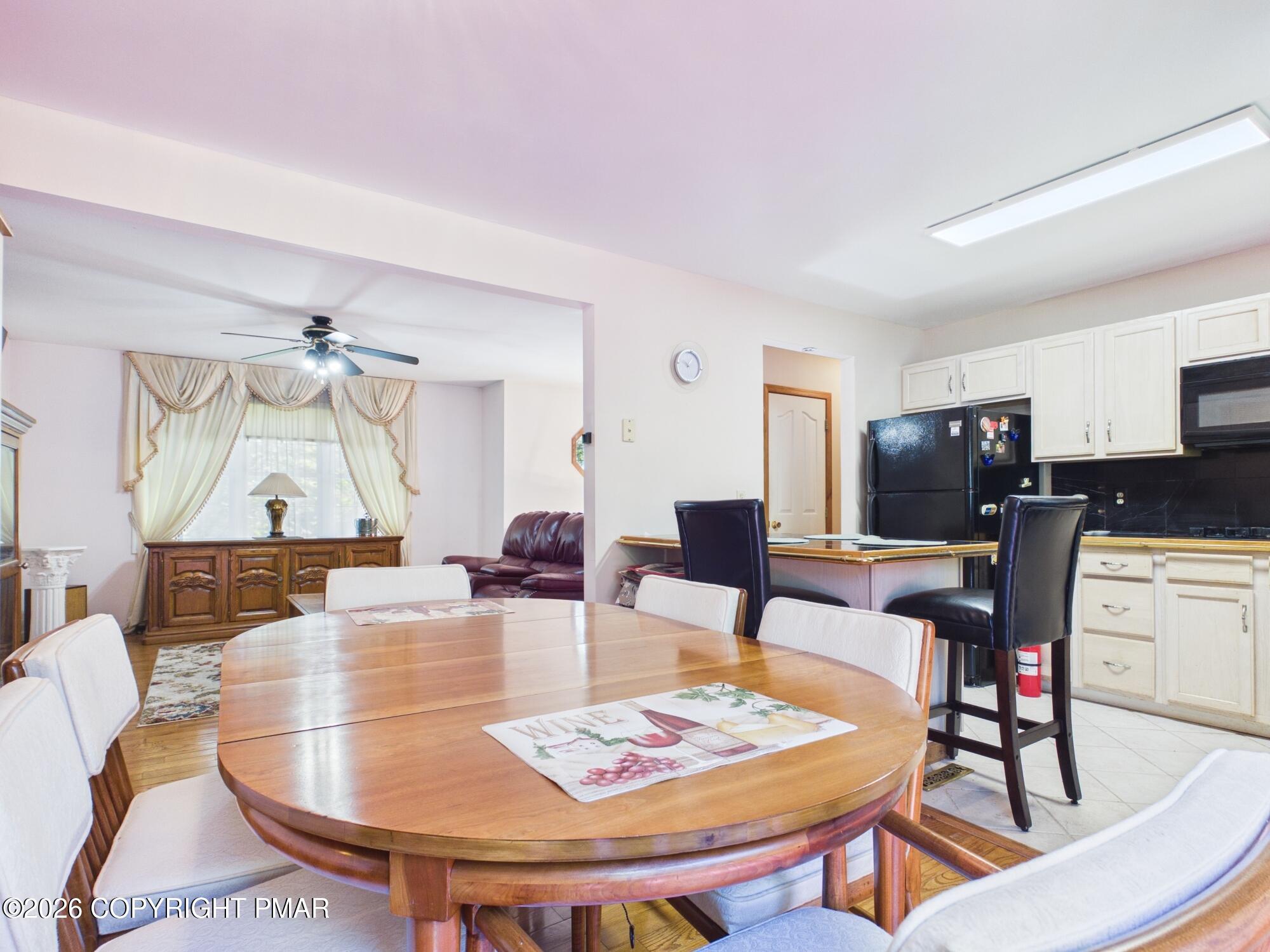 5064 Carol Terrace Property Photo 20