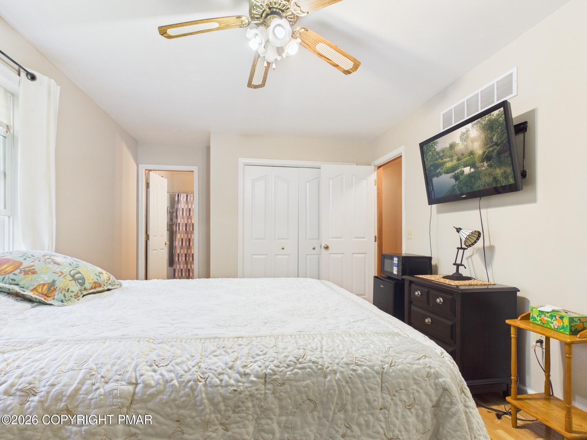 5064 Carol Terrace Property Photo 35