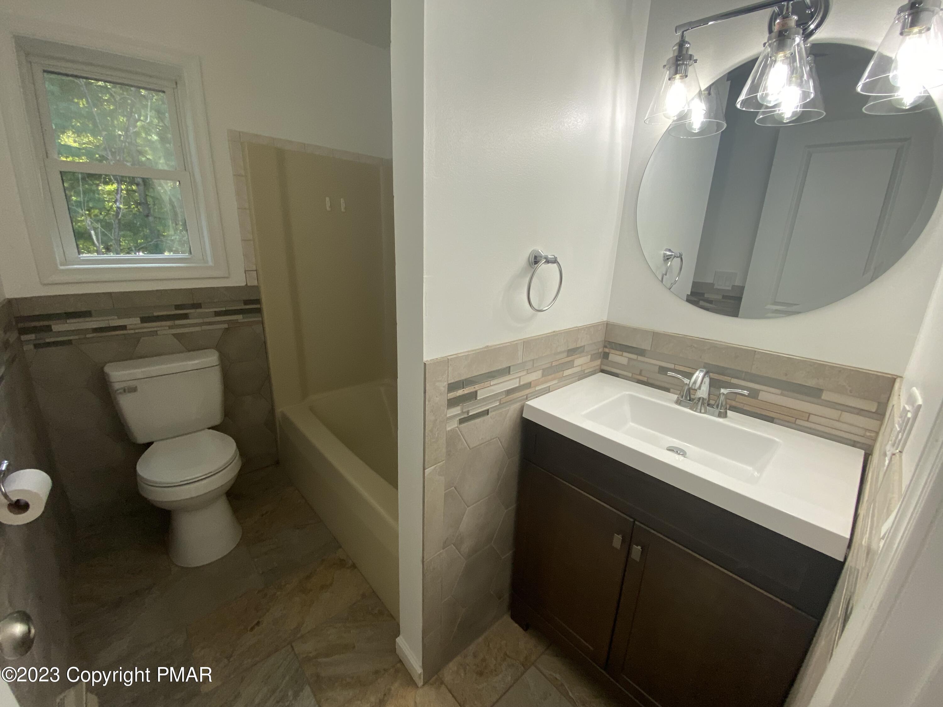 1730 Rolling Hills Drive Property Photo 17