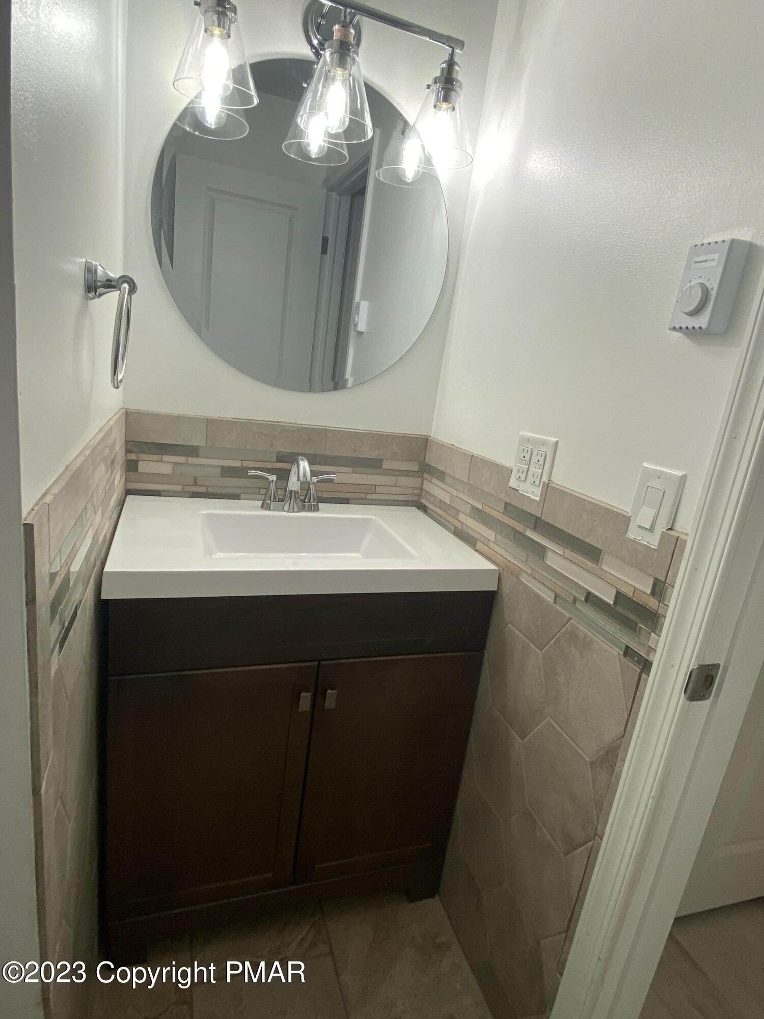 1730 Rolling Hills Drive Property Photo 18
