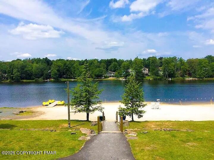 1730 Rolling Hills Drive Property Photo 31