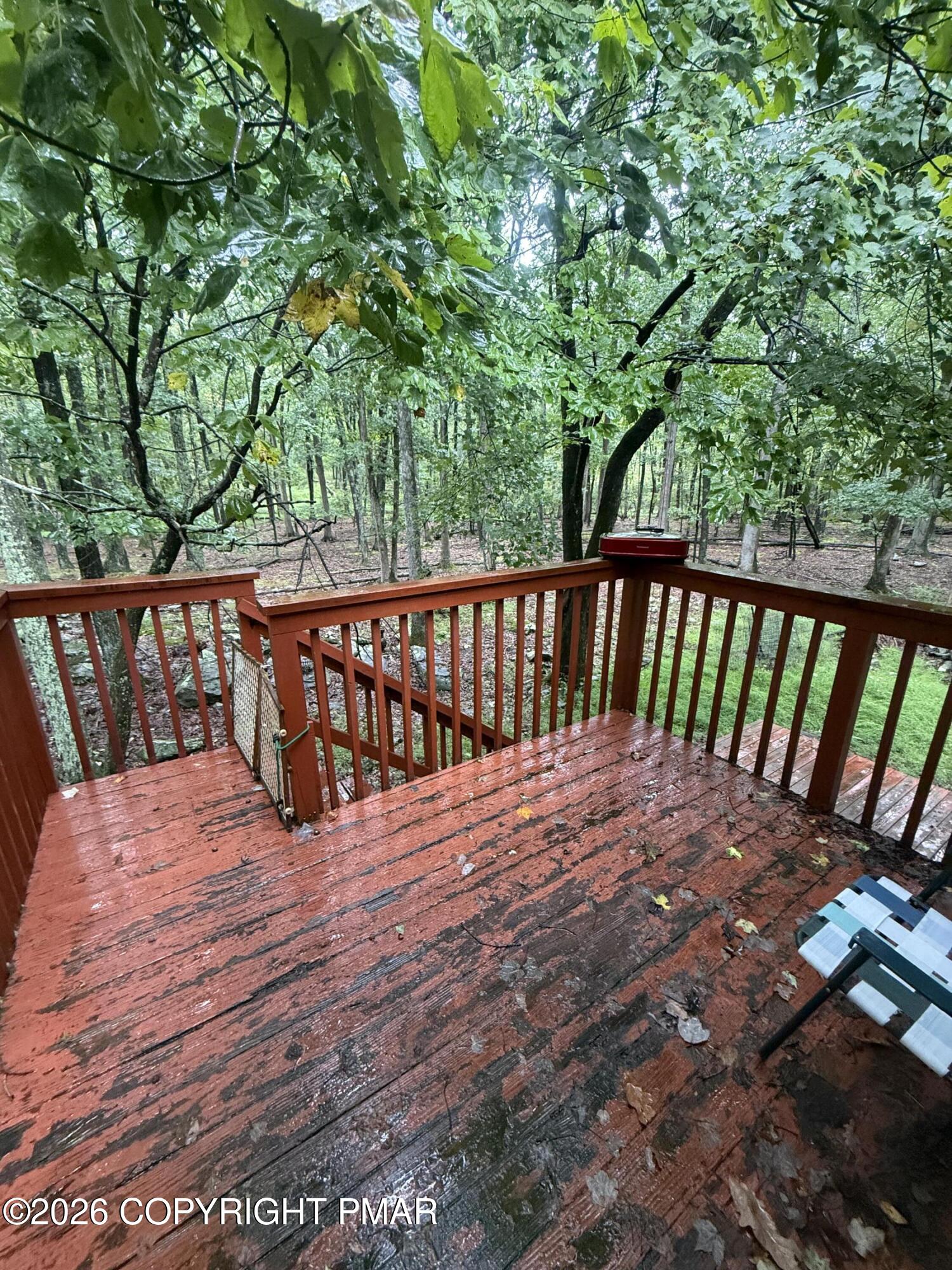 2118 Cardinal Drive Property Photo 4
