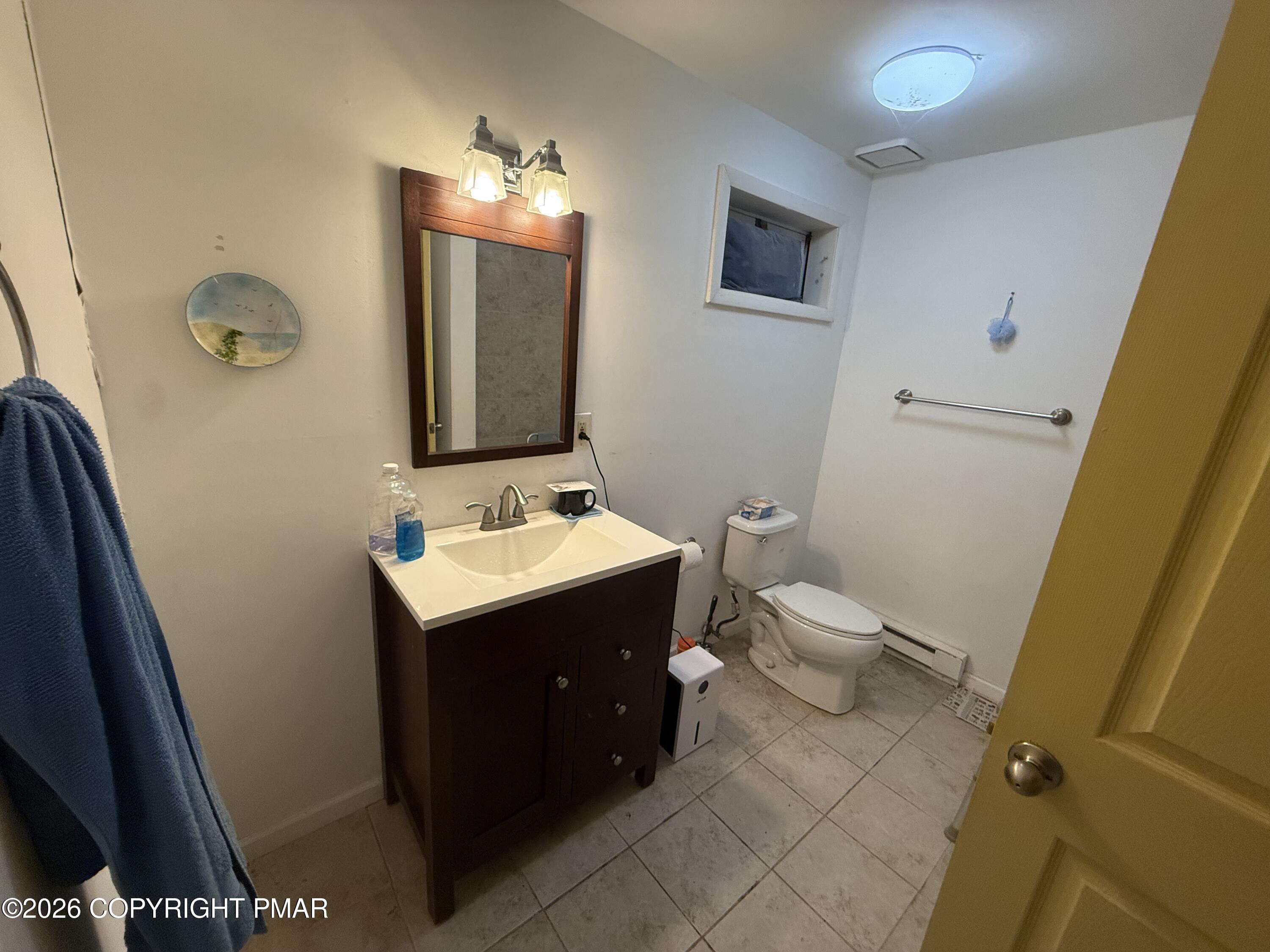 2118 Cardinal Drive Property Photo 6