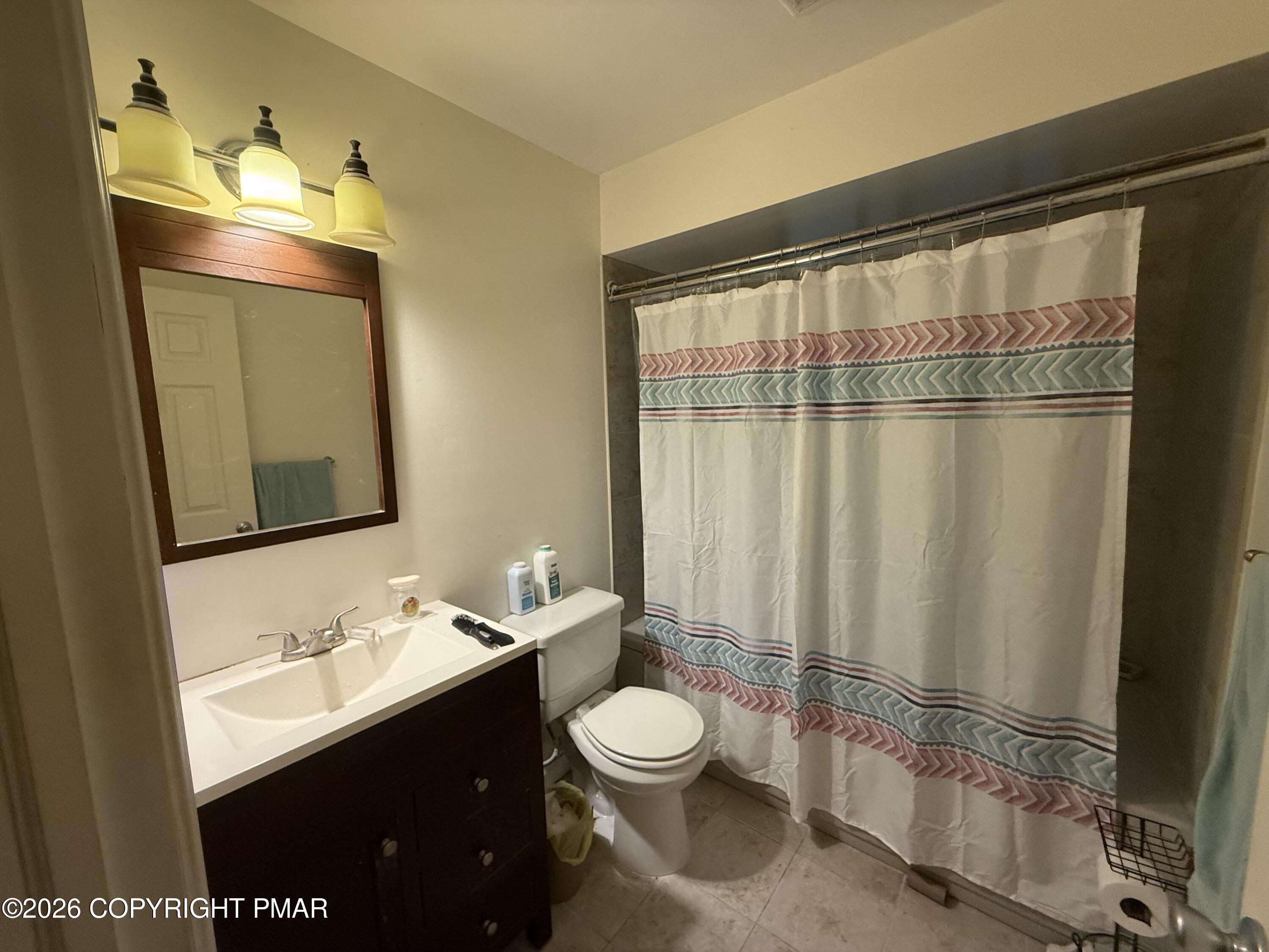 2118 Cardinal Drive Property Photo 7