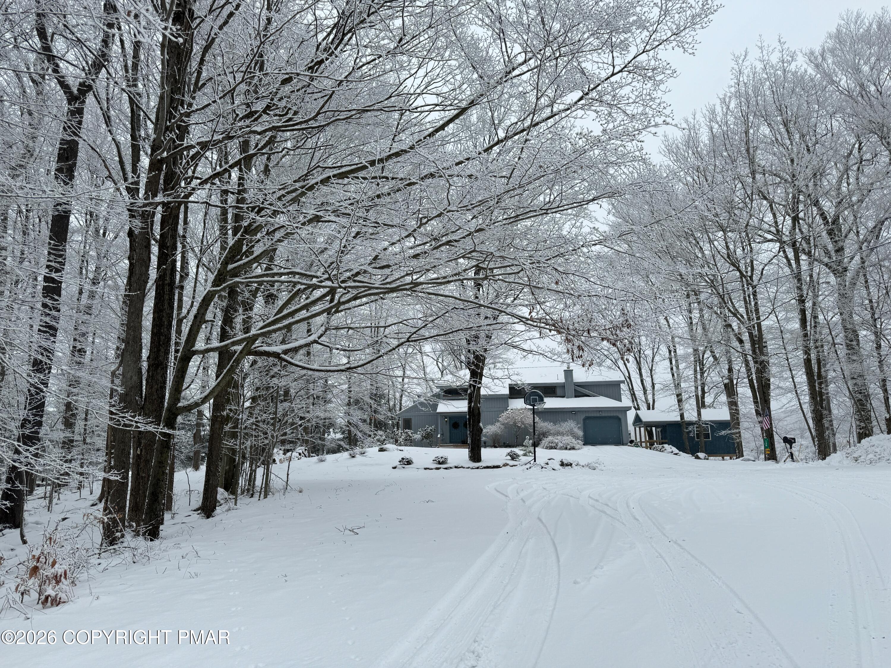 136 Birch Ledge Road Property Photo 3