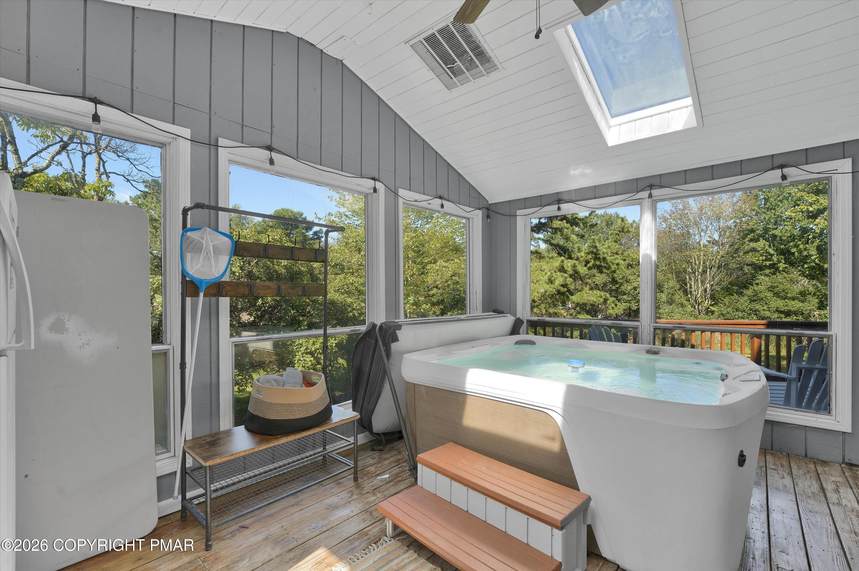 139 Lindbergh Circle Property Photo 39