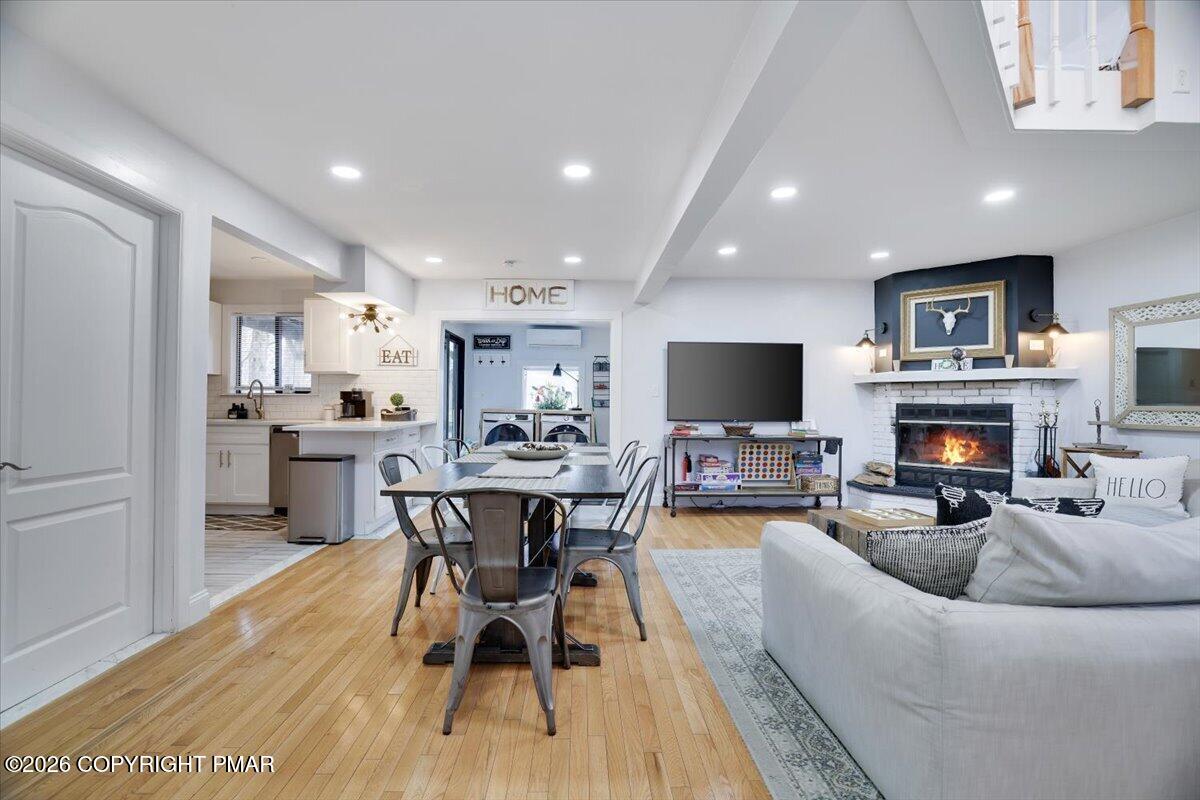 7112 Robinwood Drive Property Photo 10