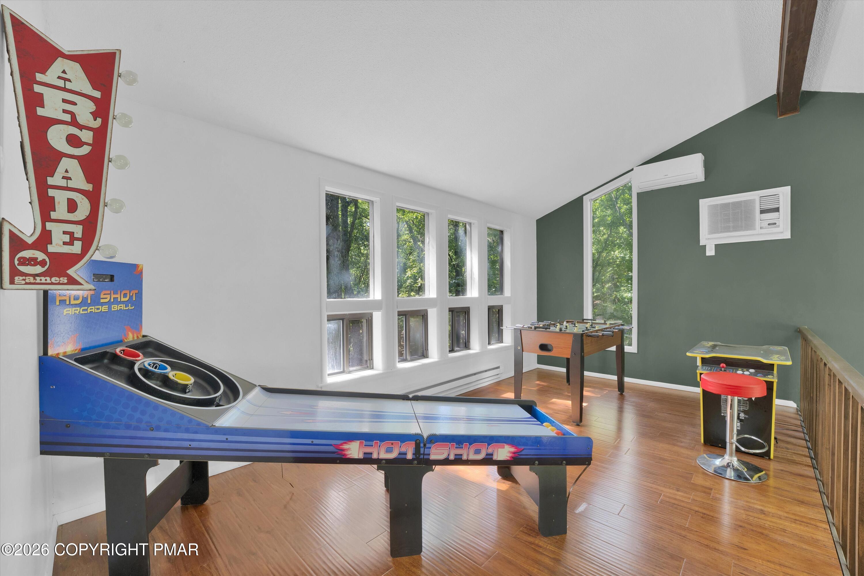 317 Robinwood Terrace Property Photo 7