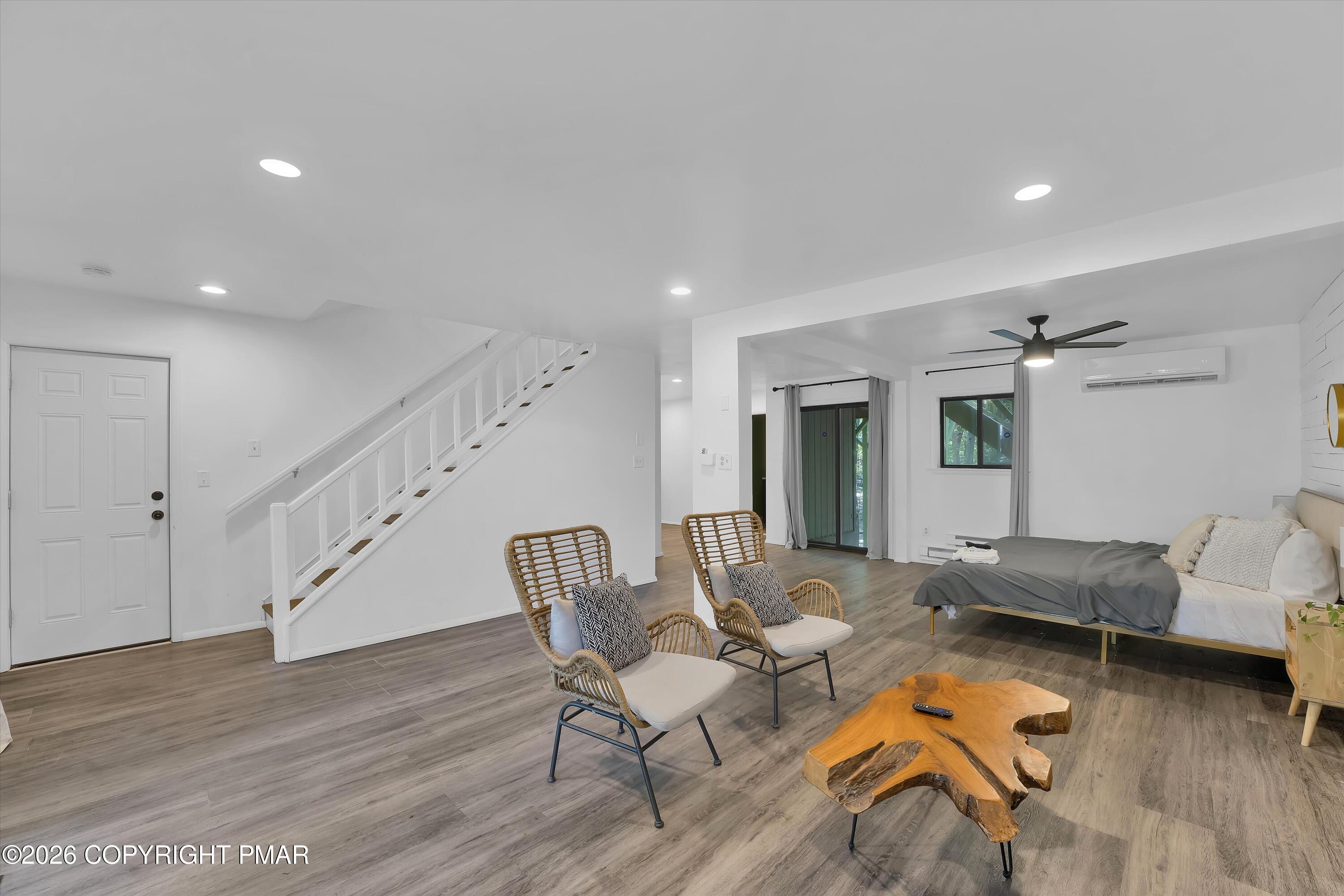 317 Robinwood Terrace Property Photo 23
