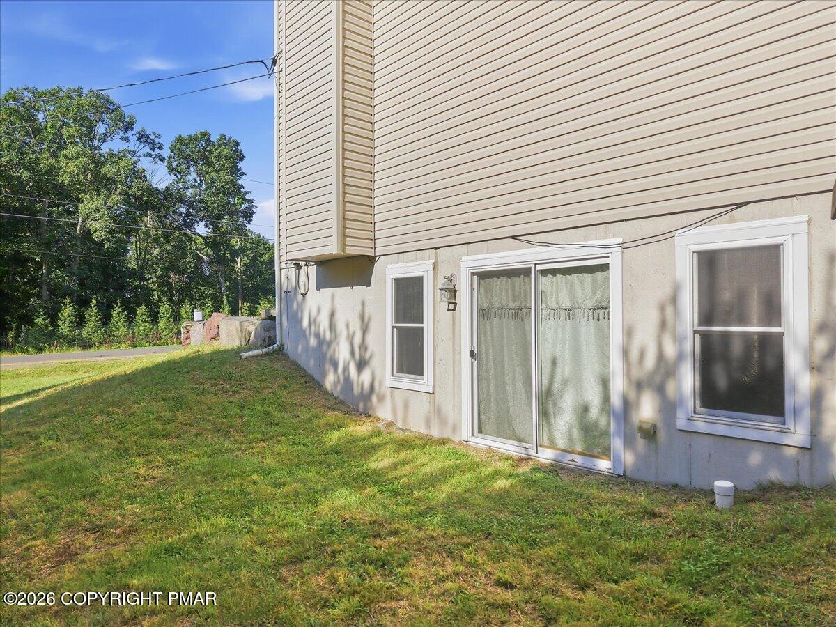 302 Lees Run Circle Property Photo 23