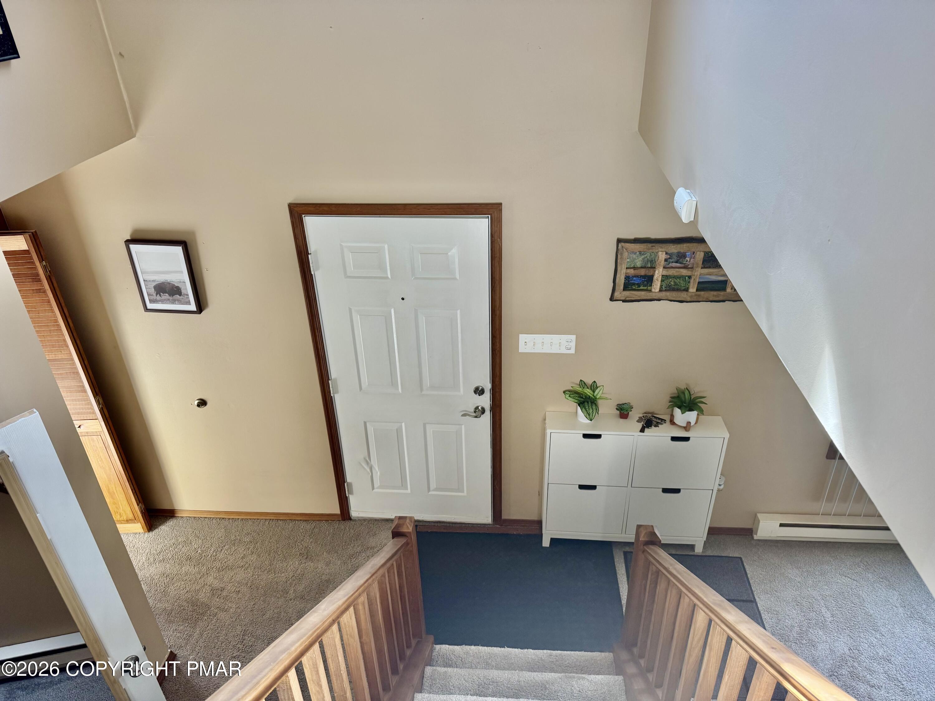 9853 Deerwood Drive Property Photo 3