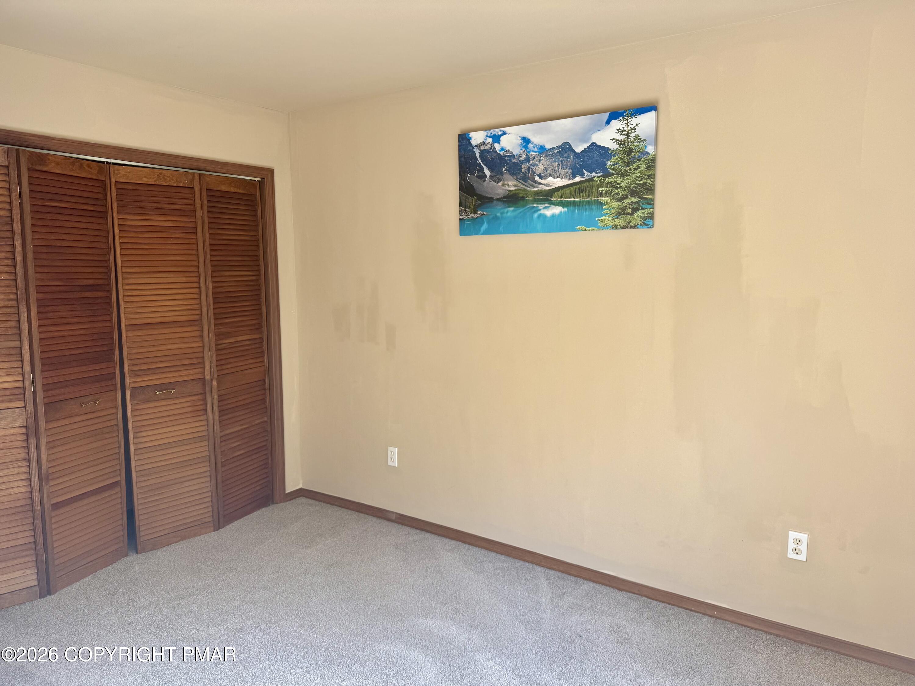 9853 Deerwood Drive Property Photo 13