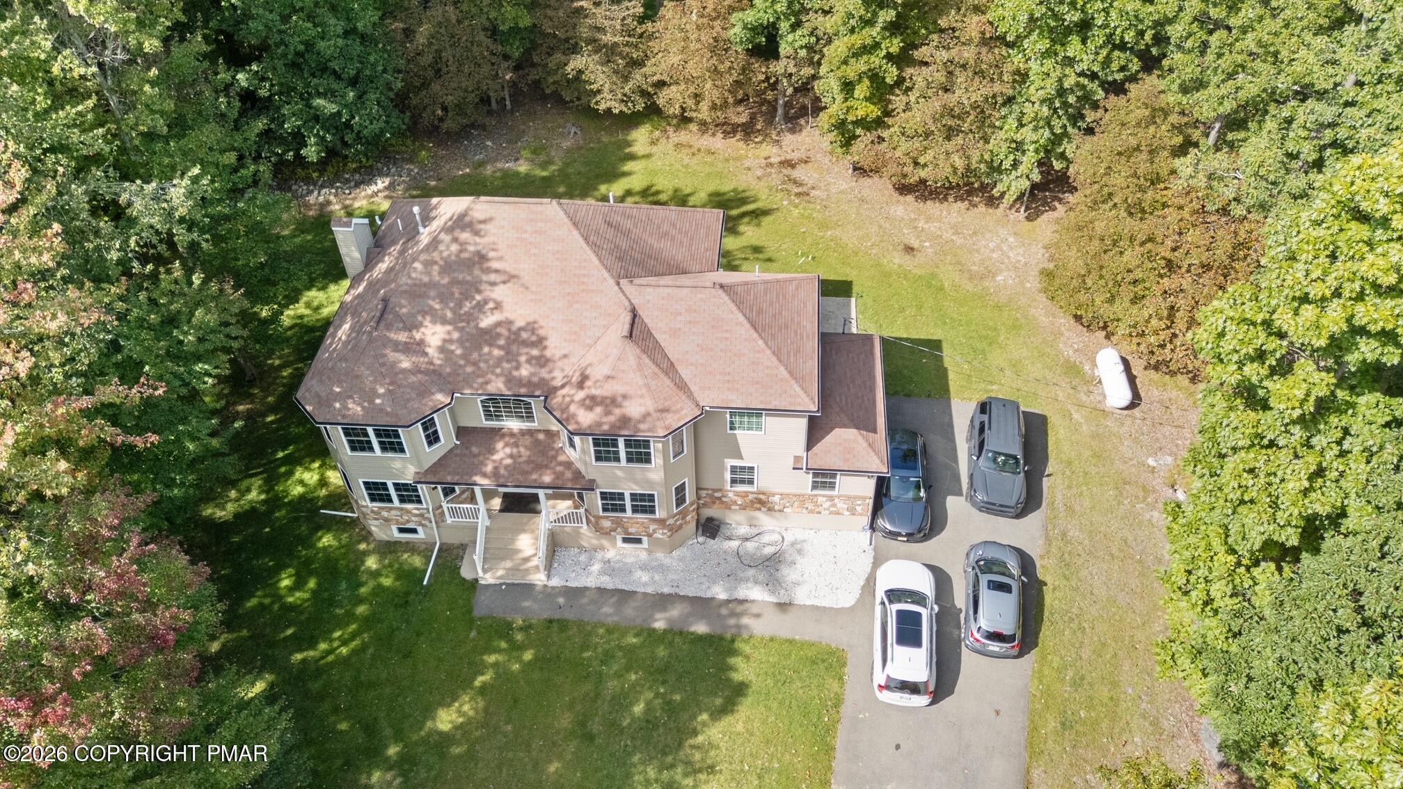 237 Footprint Road Property Photo 2