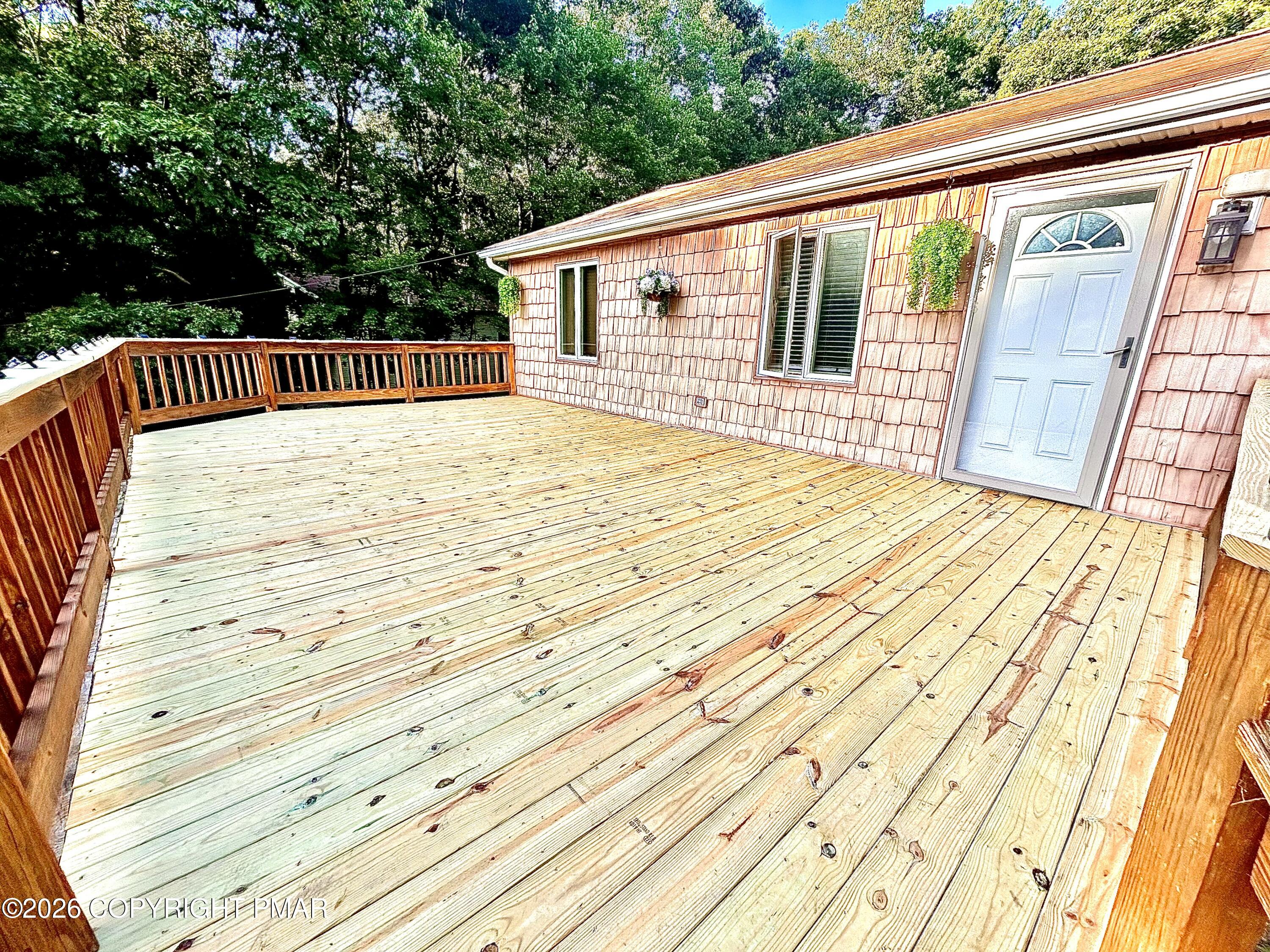 98 Lenape Trail Property Photo 6