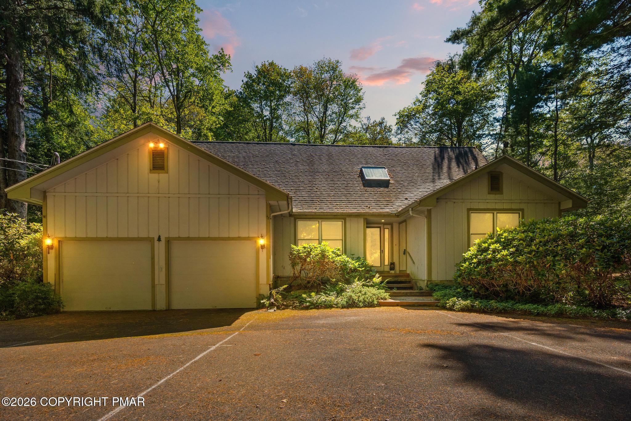 205 Moon Lit Trail Property Photo 1