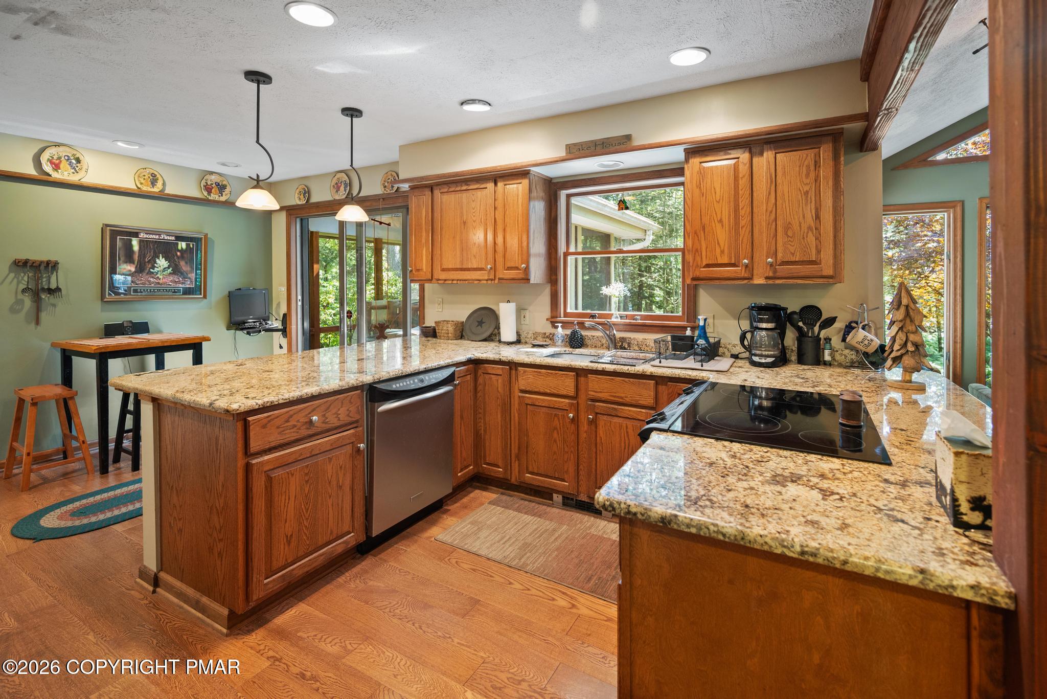 205 Moon Lit Trail Property Photo 14