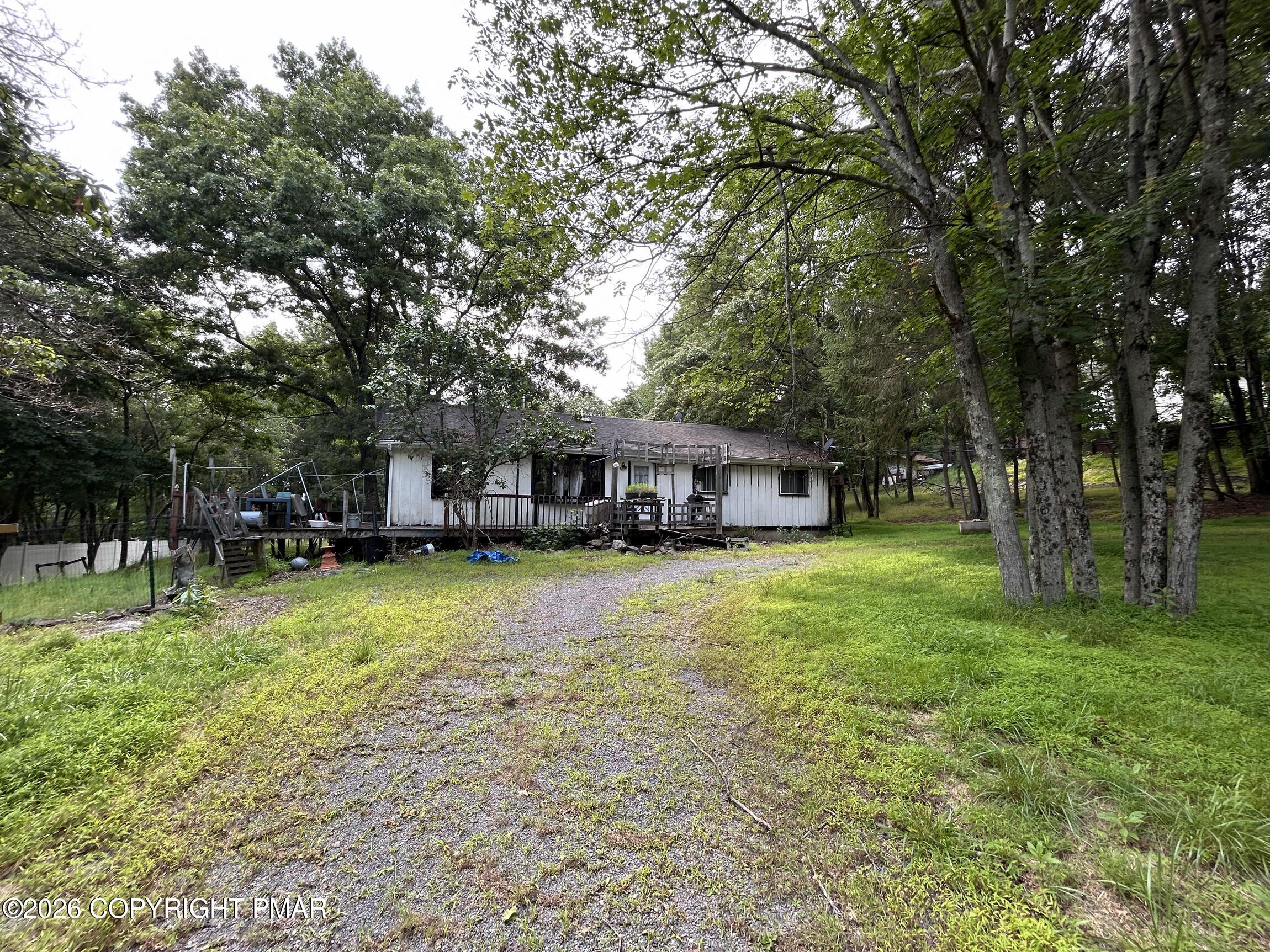 29 Quincy Lane Property Photo 5