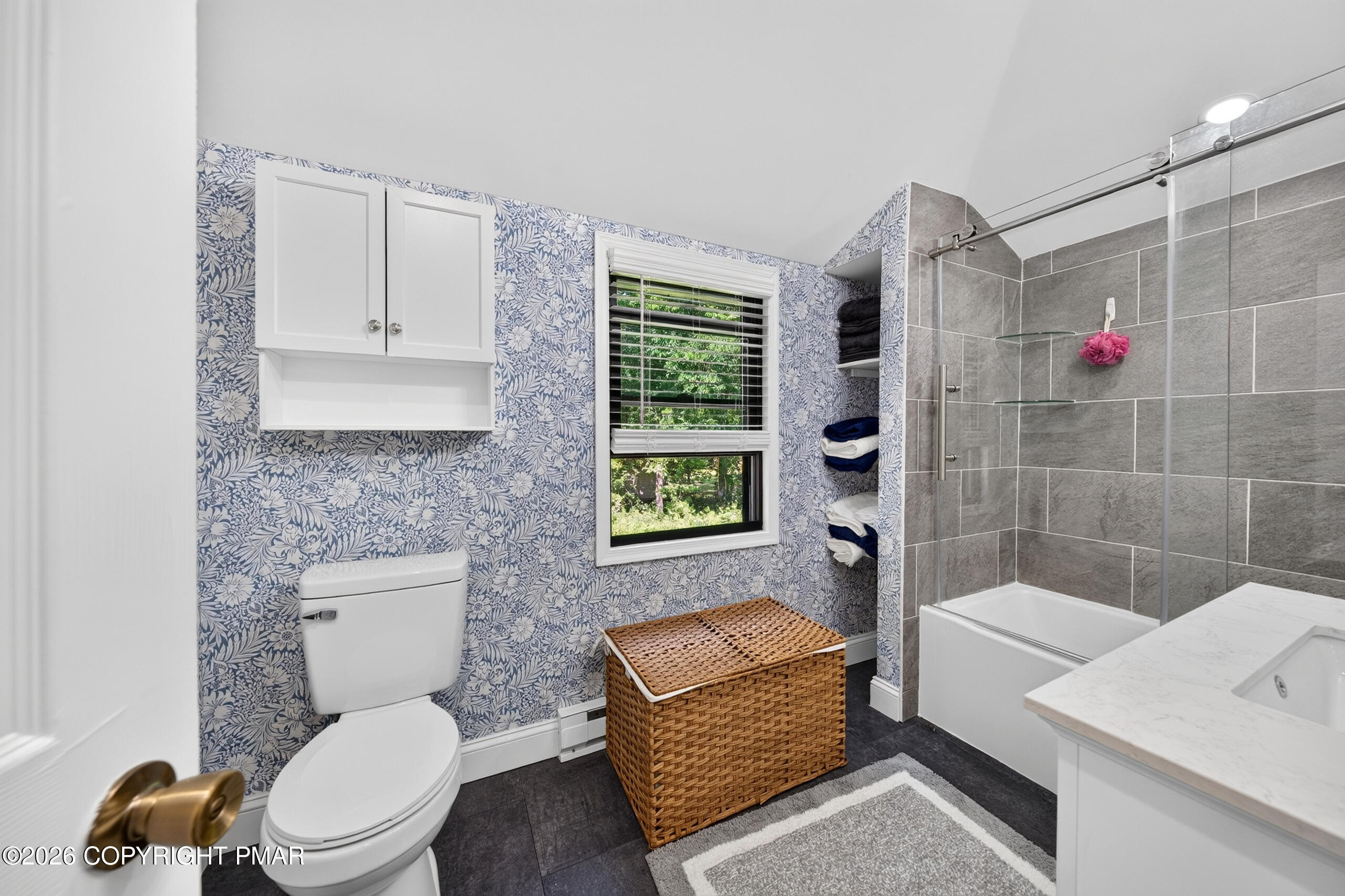 211 Sand Spring Road Property Photo 24