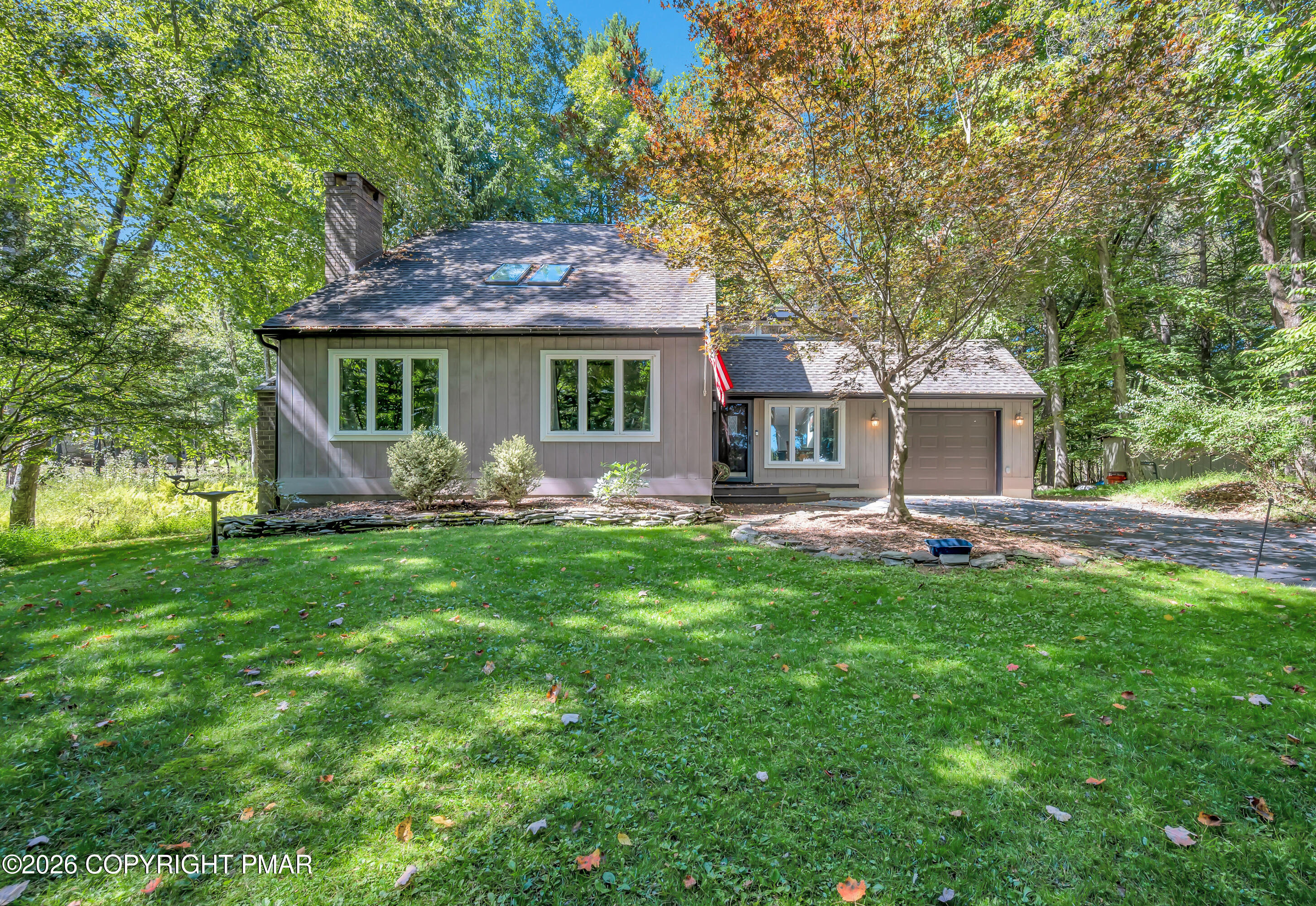 3371 Frontier Road Property Photo 1