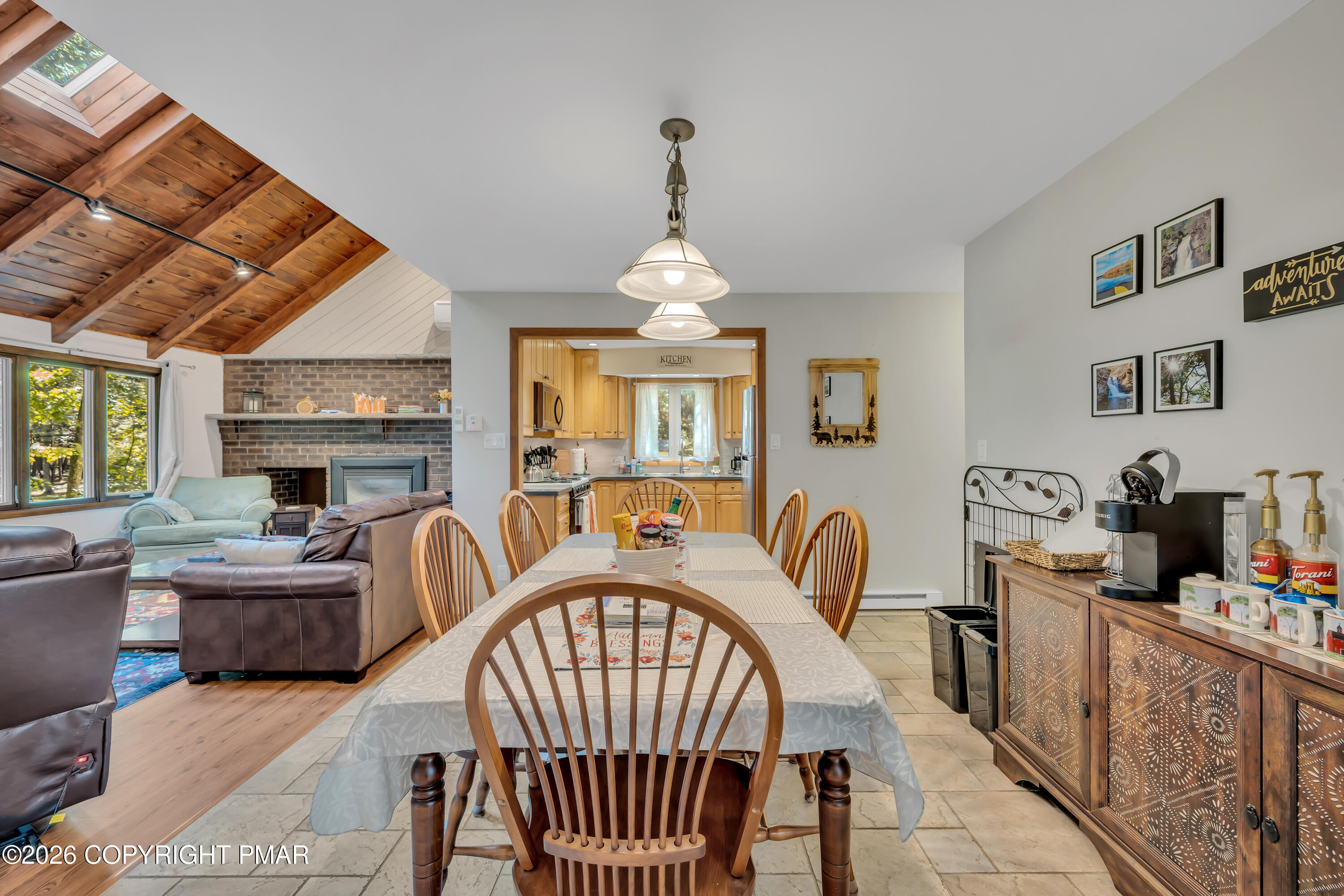 3371 Frontier Road Property Photo 4